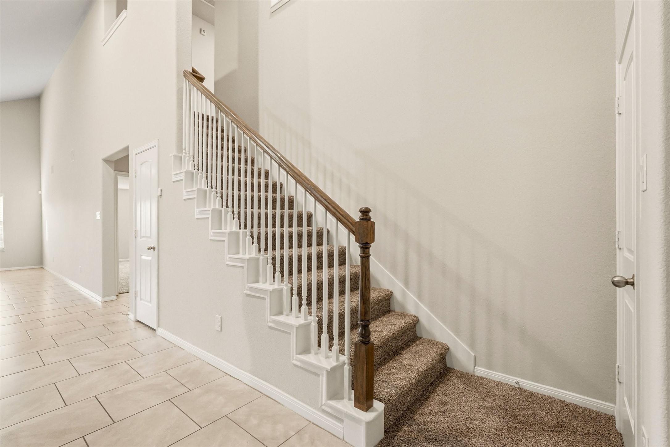 2202 Tannin Trace Property Photo 17