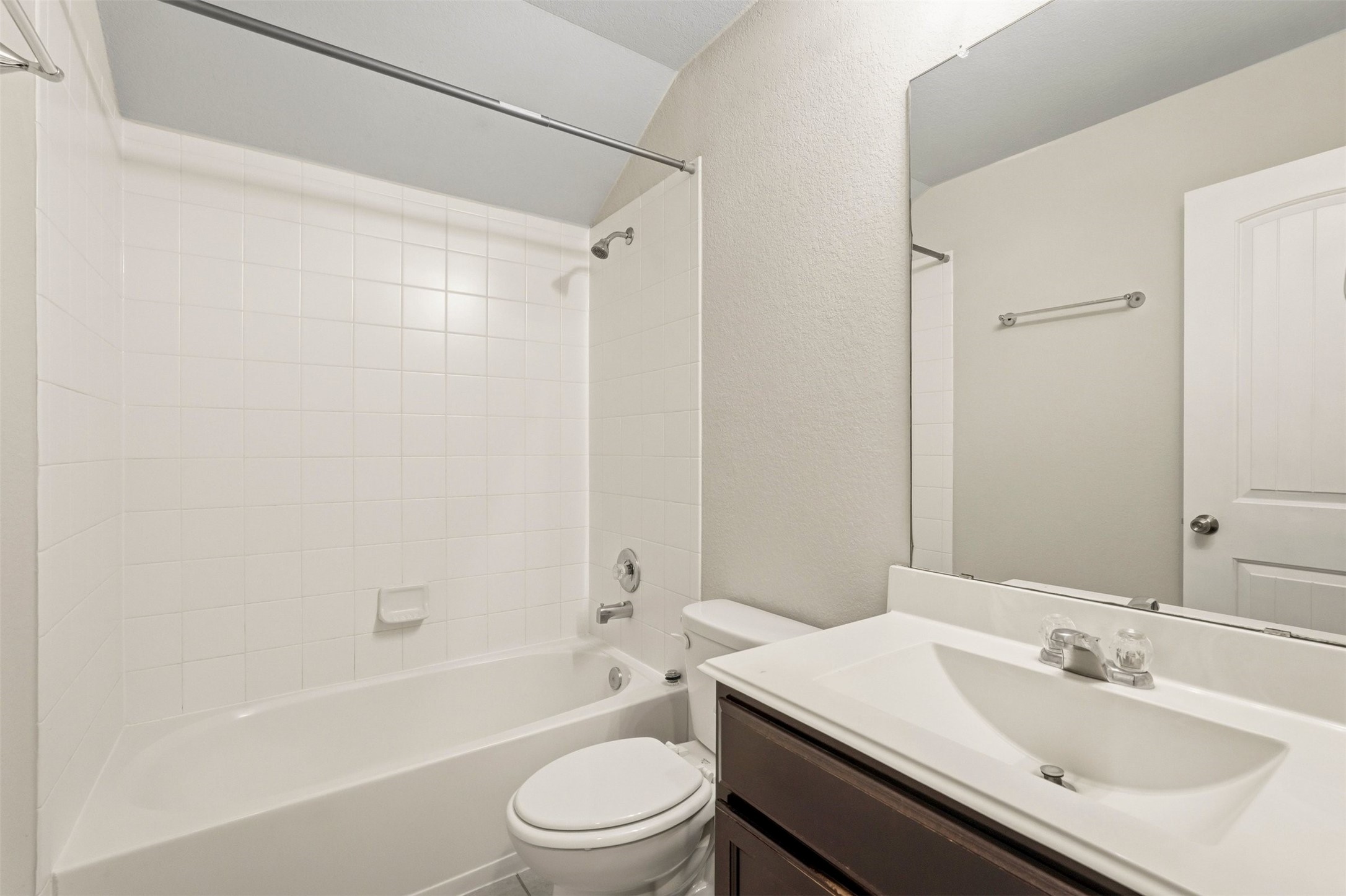 2202 Tannin Trace Property Photo 19