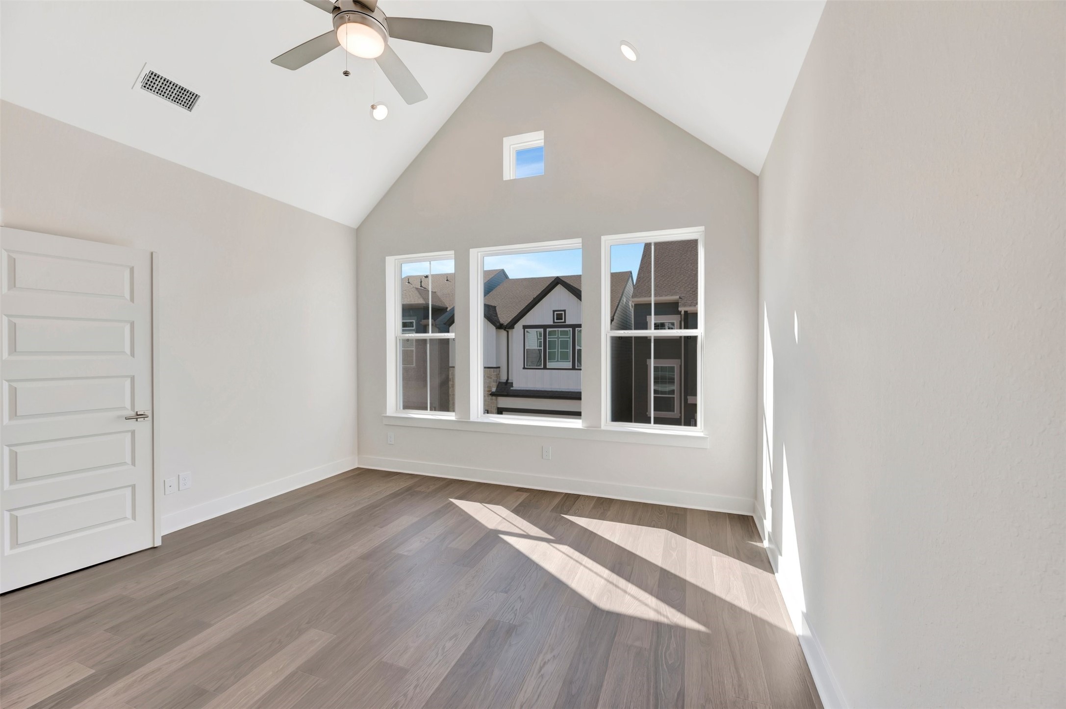 16018 Hayes Park Drive Property Photo 30