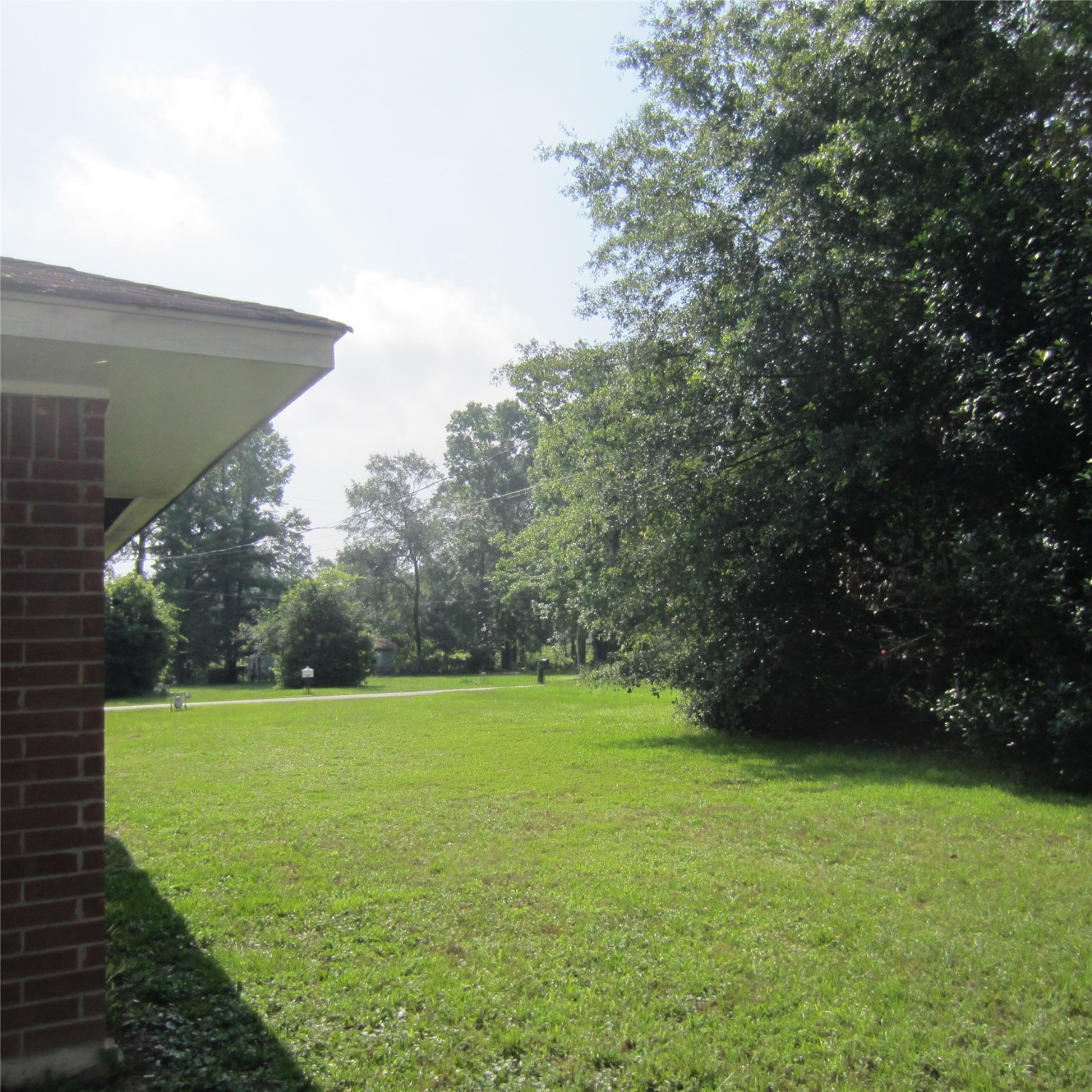 14758 Lucas Drive Property Photo 5