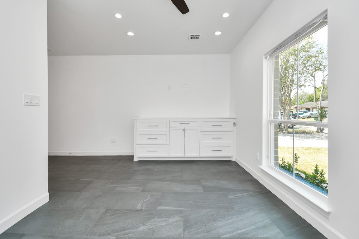 12807 Southspring Drive Property Photo 11