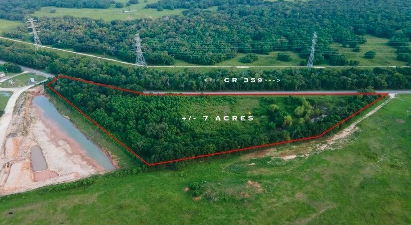 6704 Cr-359 Property Photo 3