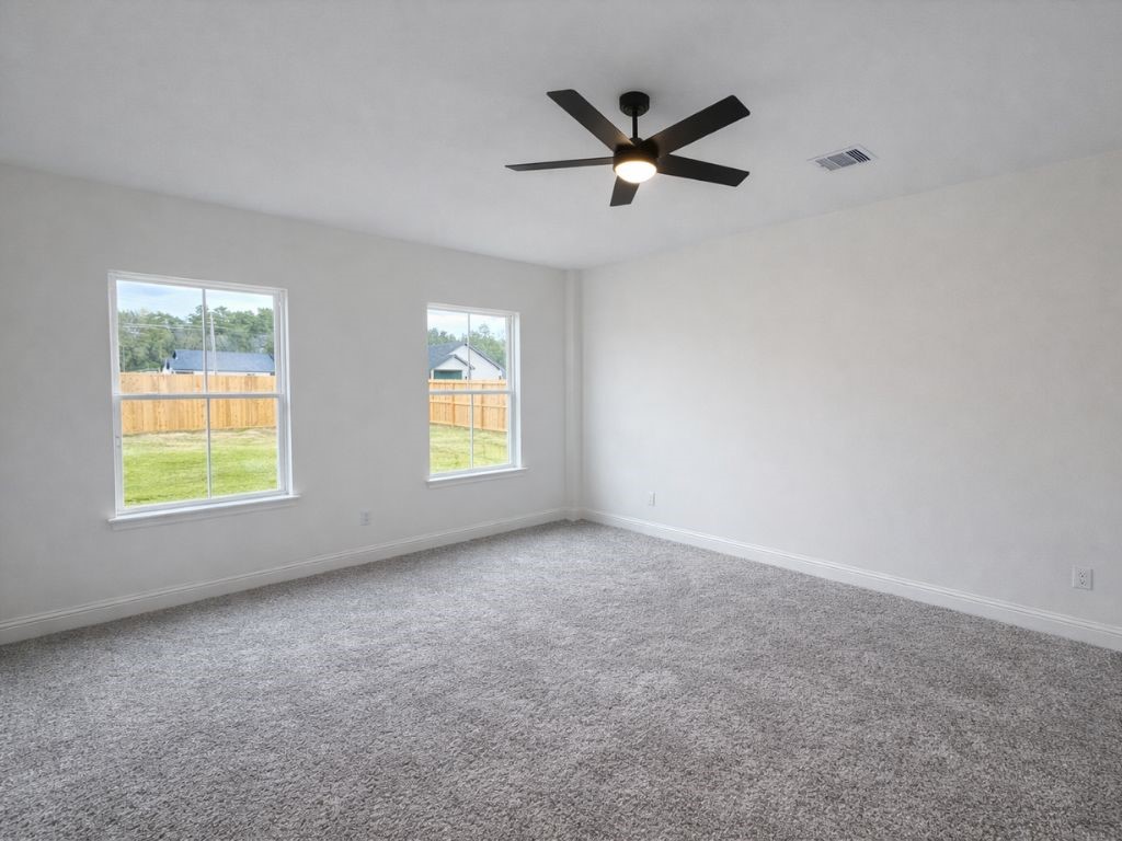 25724 John Wayne Road Property Photo 4