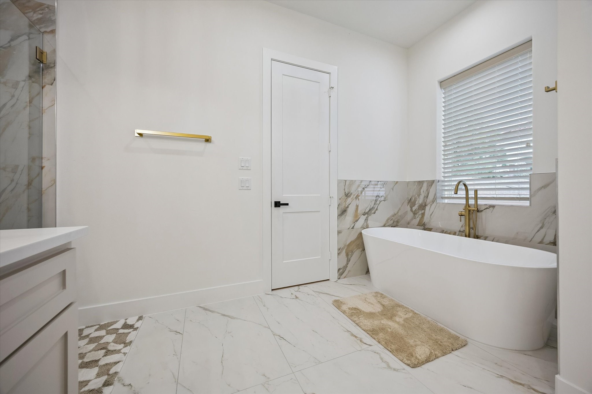 6125 Hamman Street Property Photo 7