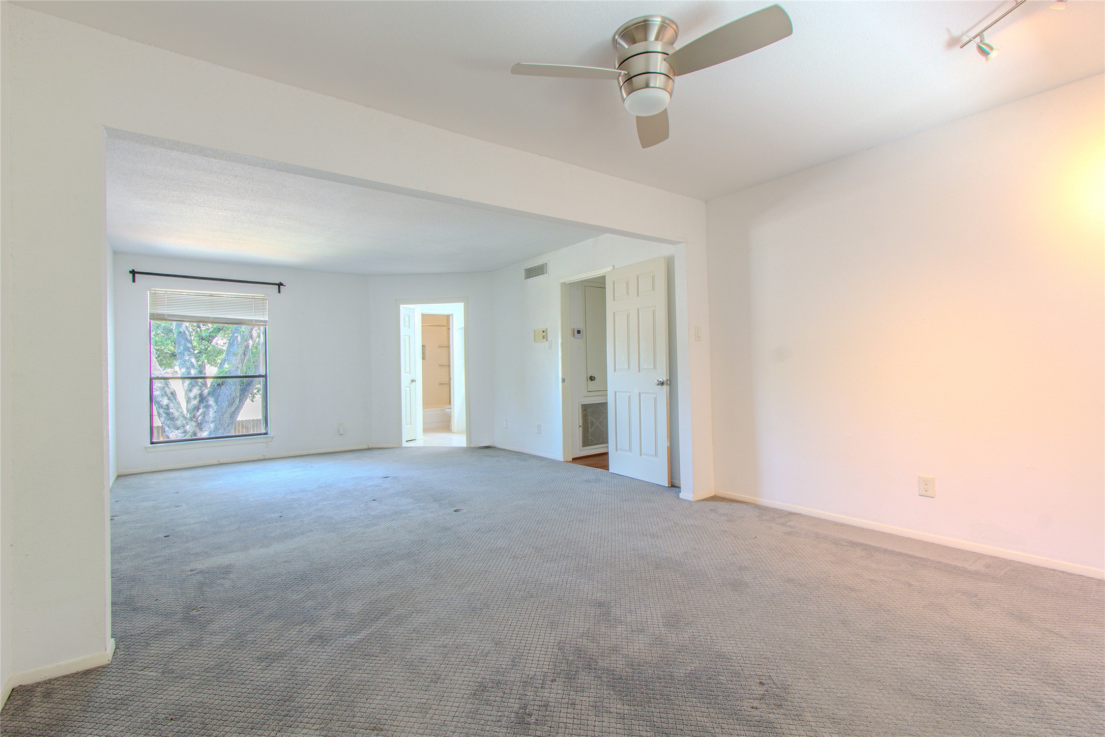 2601 S Braeswood Boulevard 701 Property Photo 15
