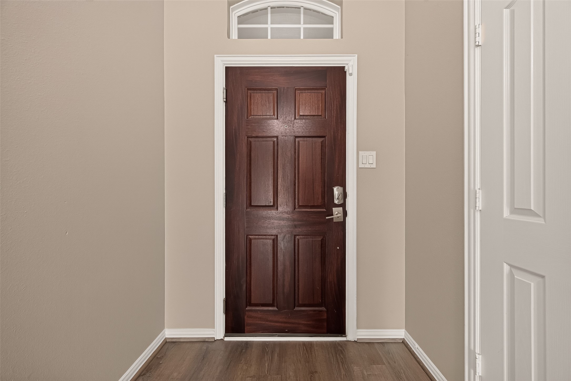 18115 Garnet Red Road Property Photo 4