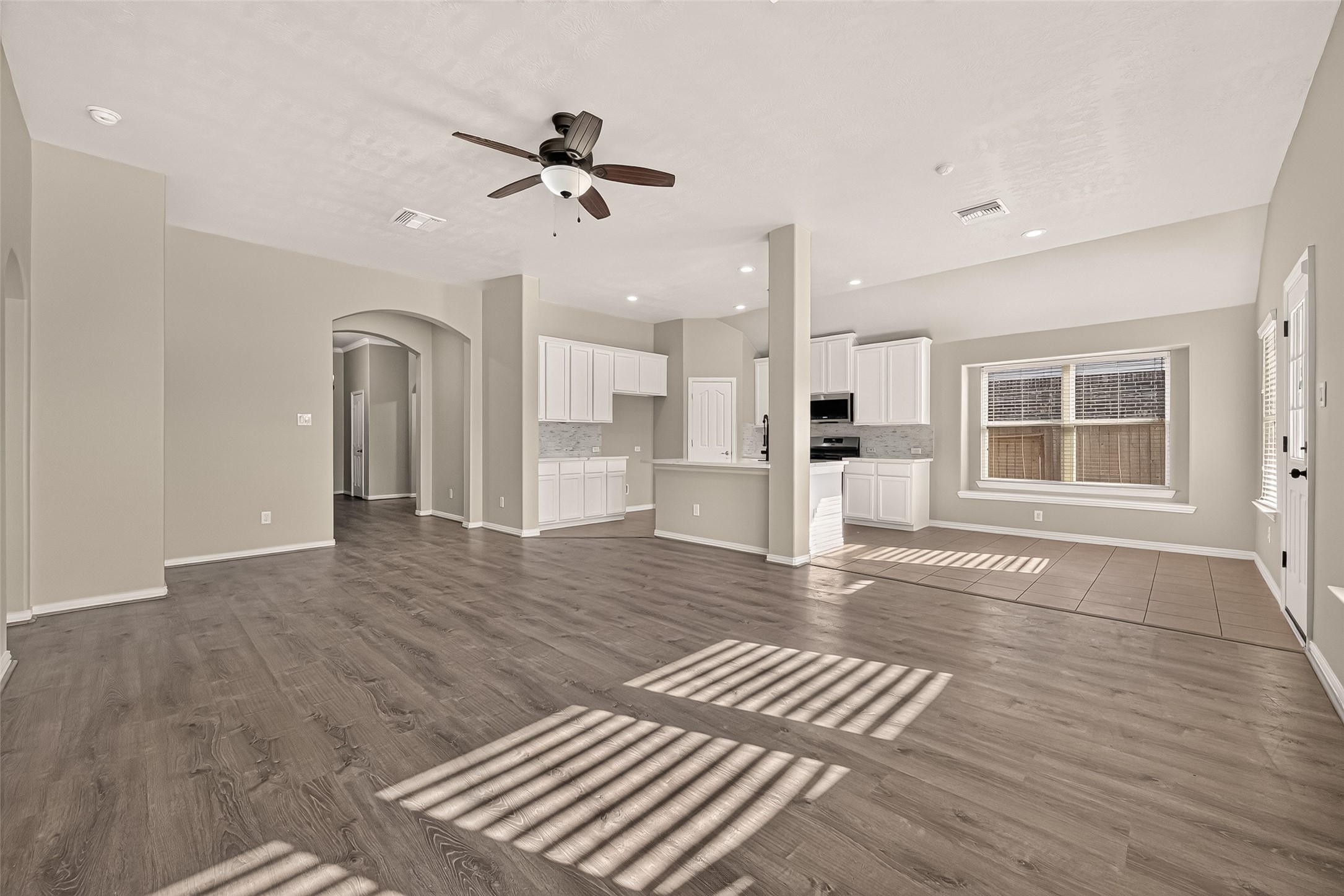 18115 Garnet Red Road Property Photo 6