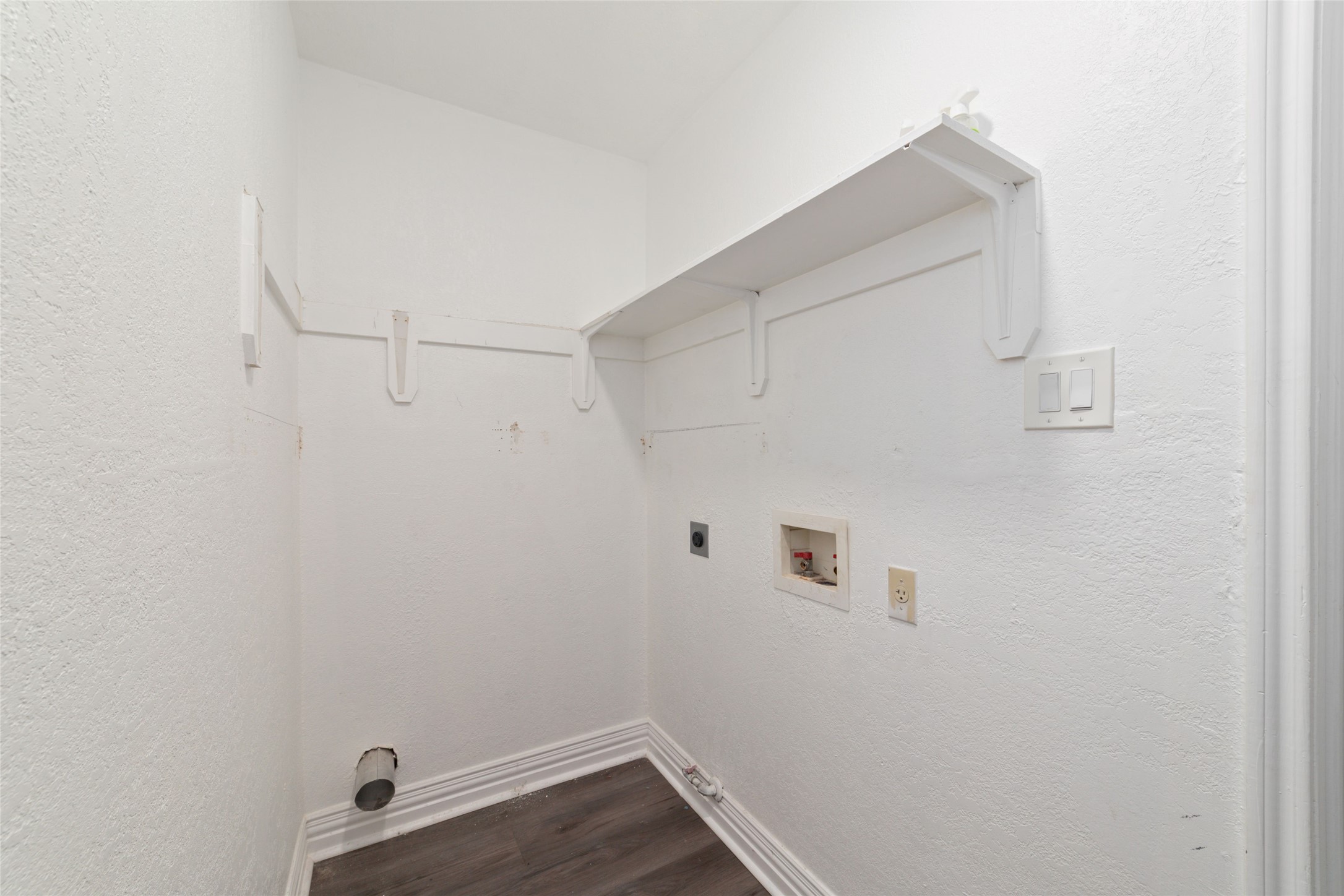 802 E 33rd Street Property Photo 13