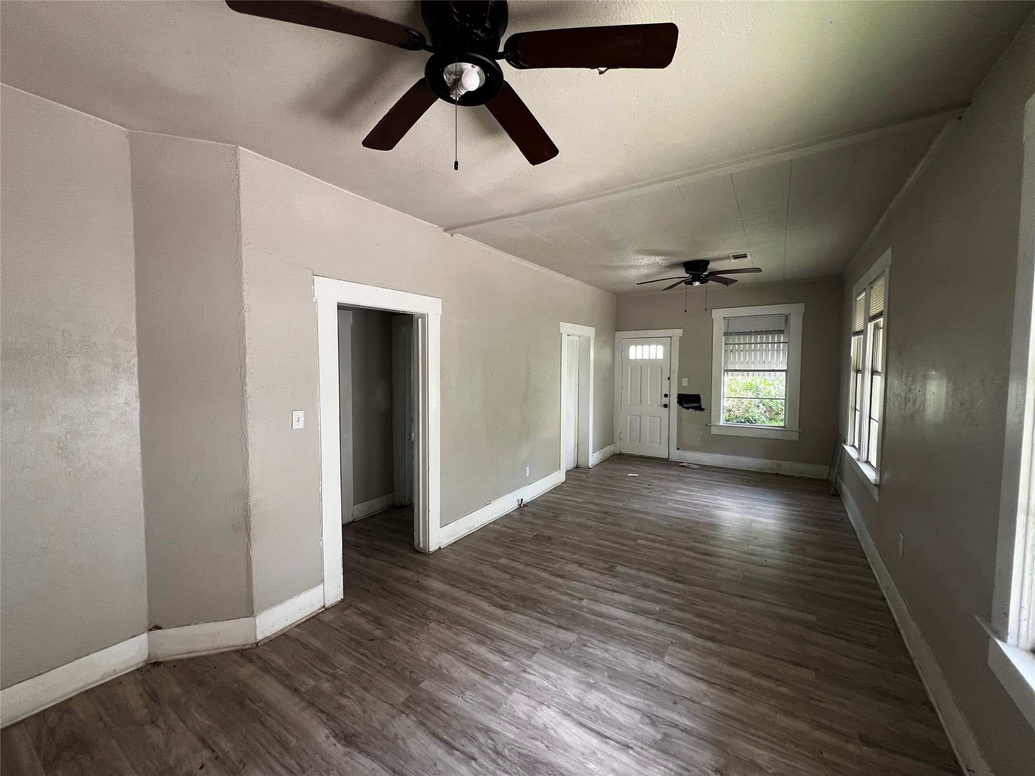 535 Thomas Boulevard Property Photo 2