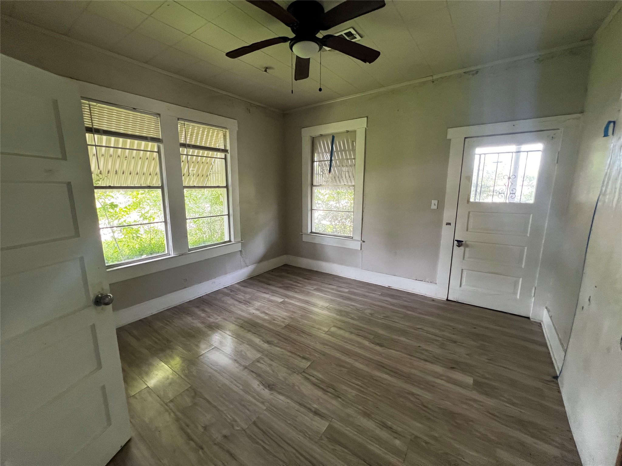 535 Thomas Boulevard Property Photo 5