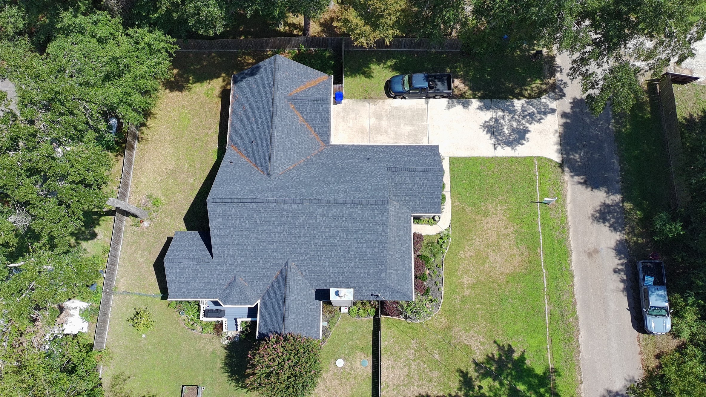 14444 Hill Drive Property Photo 4