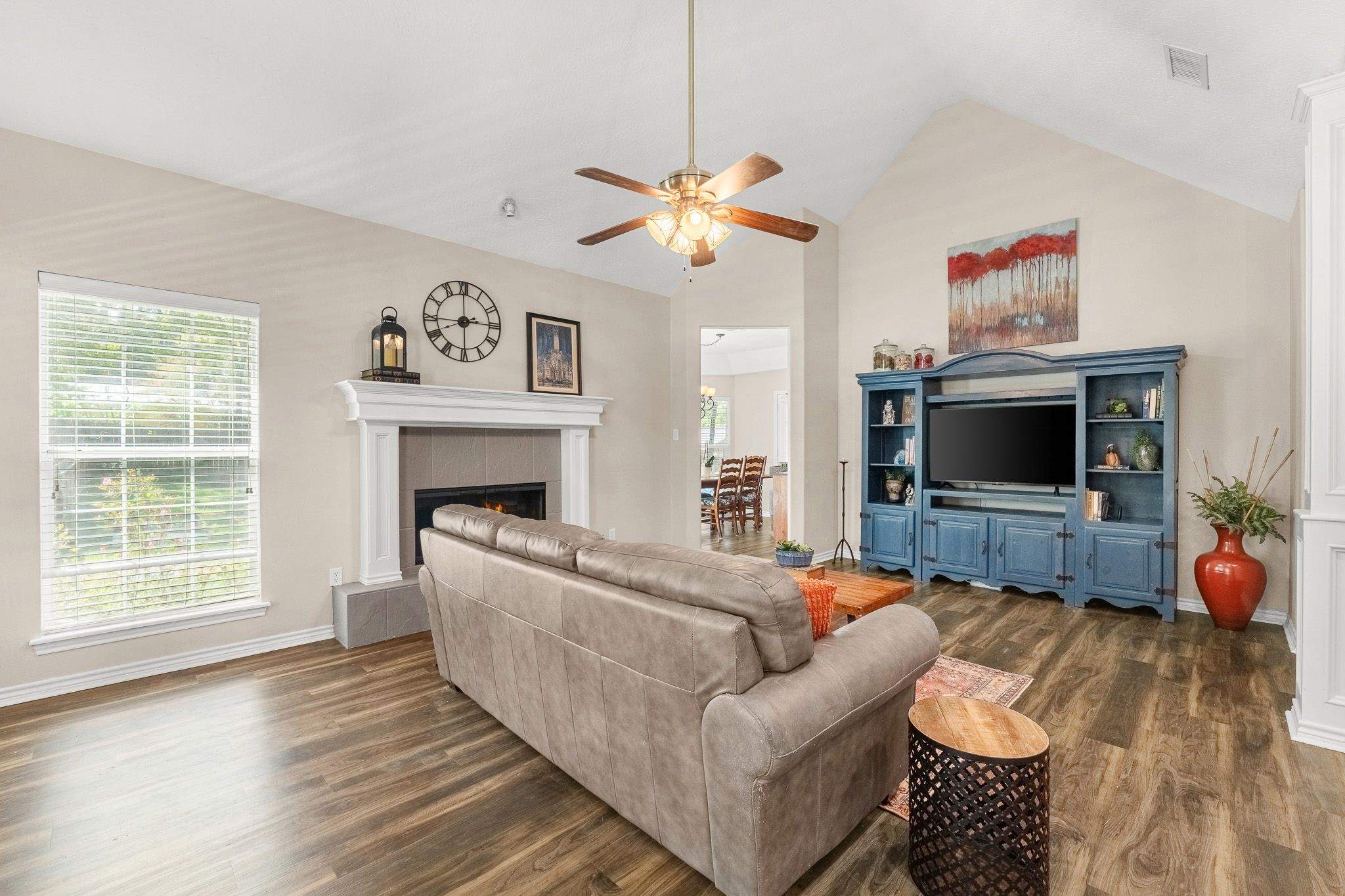 14444 Hill Drive Property Photo 10