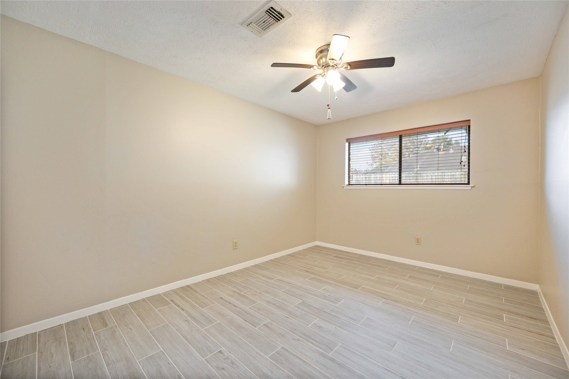 21214 Park Bend Drive Property Photo 21