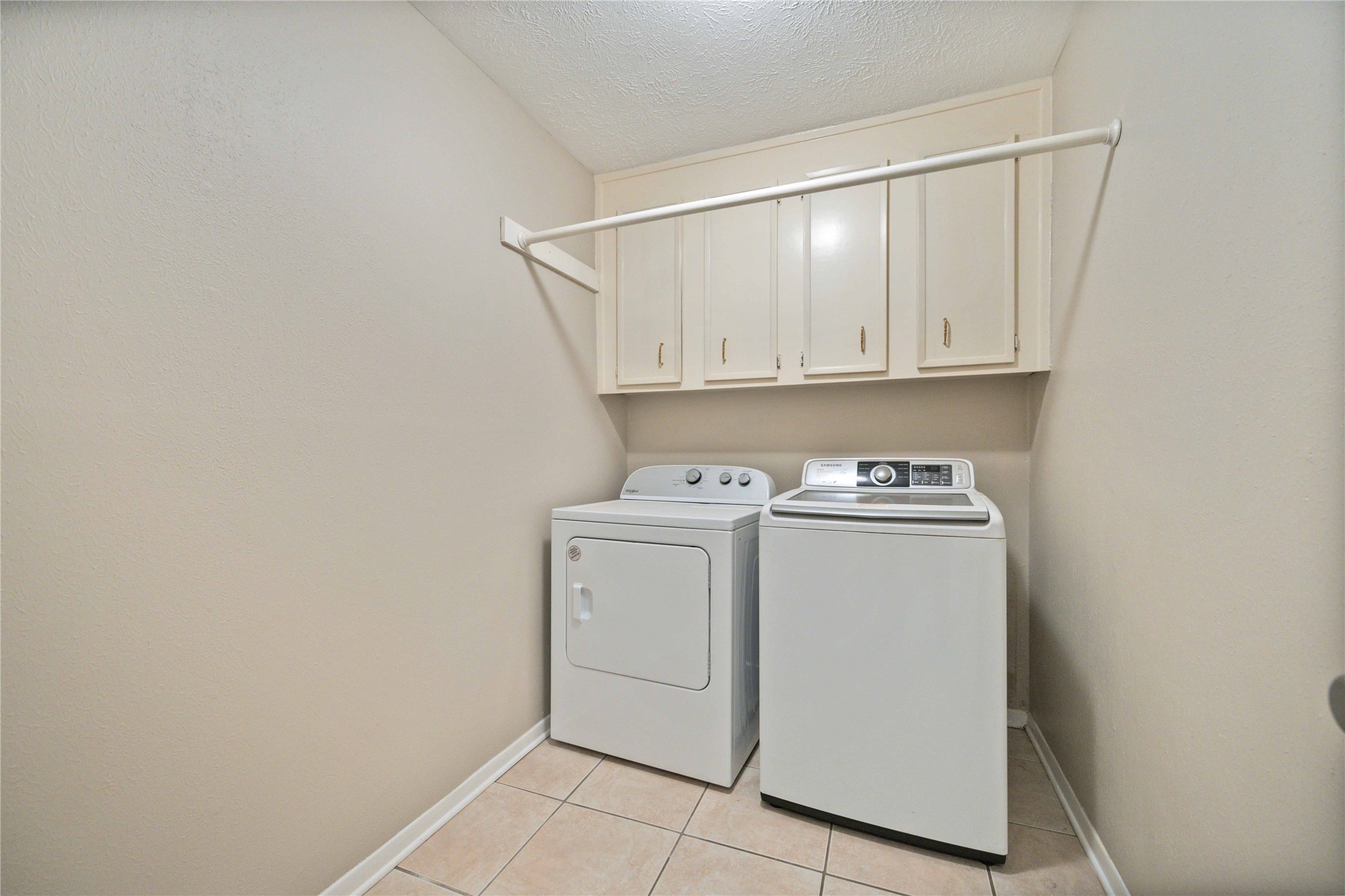 21214 Park Bend Drive Property Photo 27