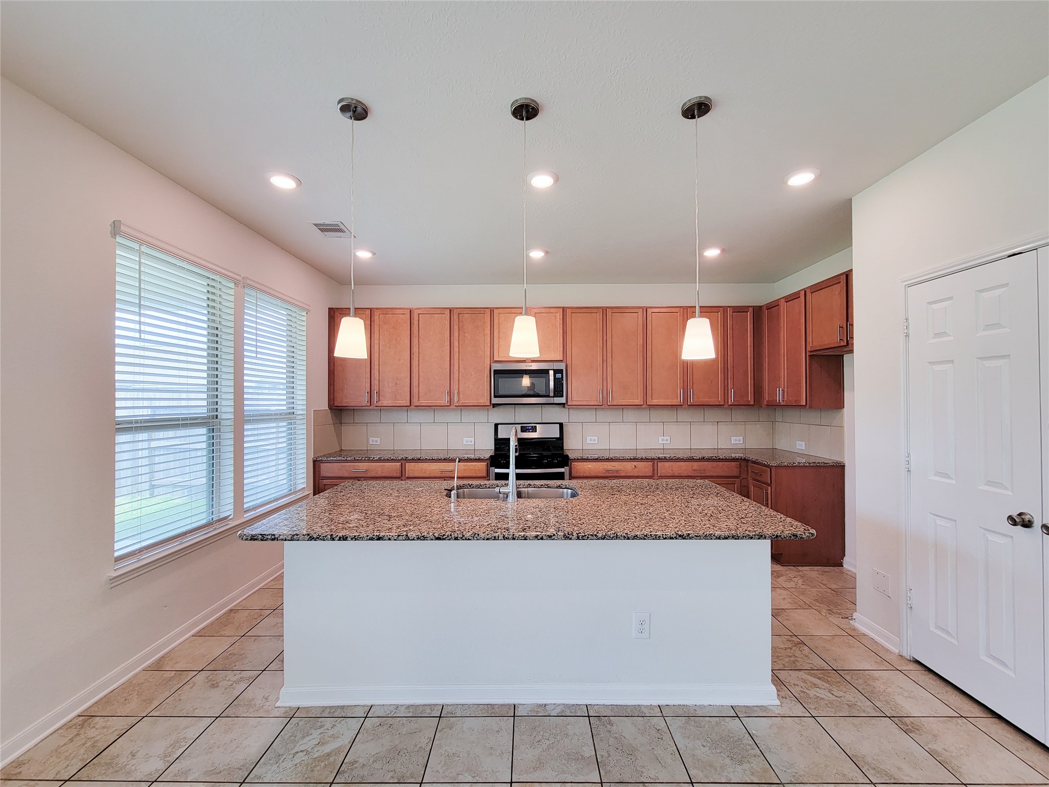 14108 Wedgewood Lakes Court Property Photo 13