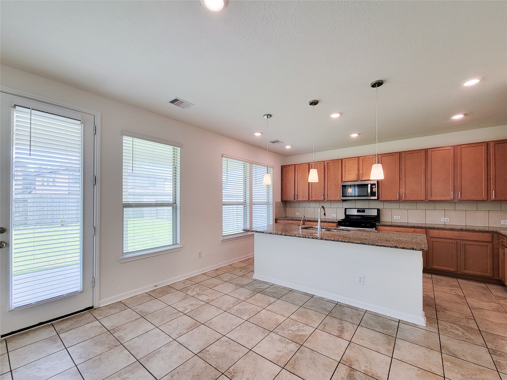 14108 Wedgewood Lakes Court Property Photo 17