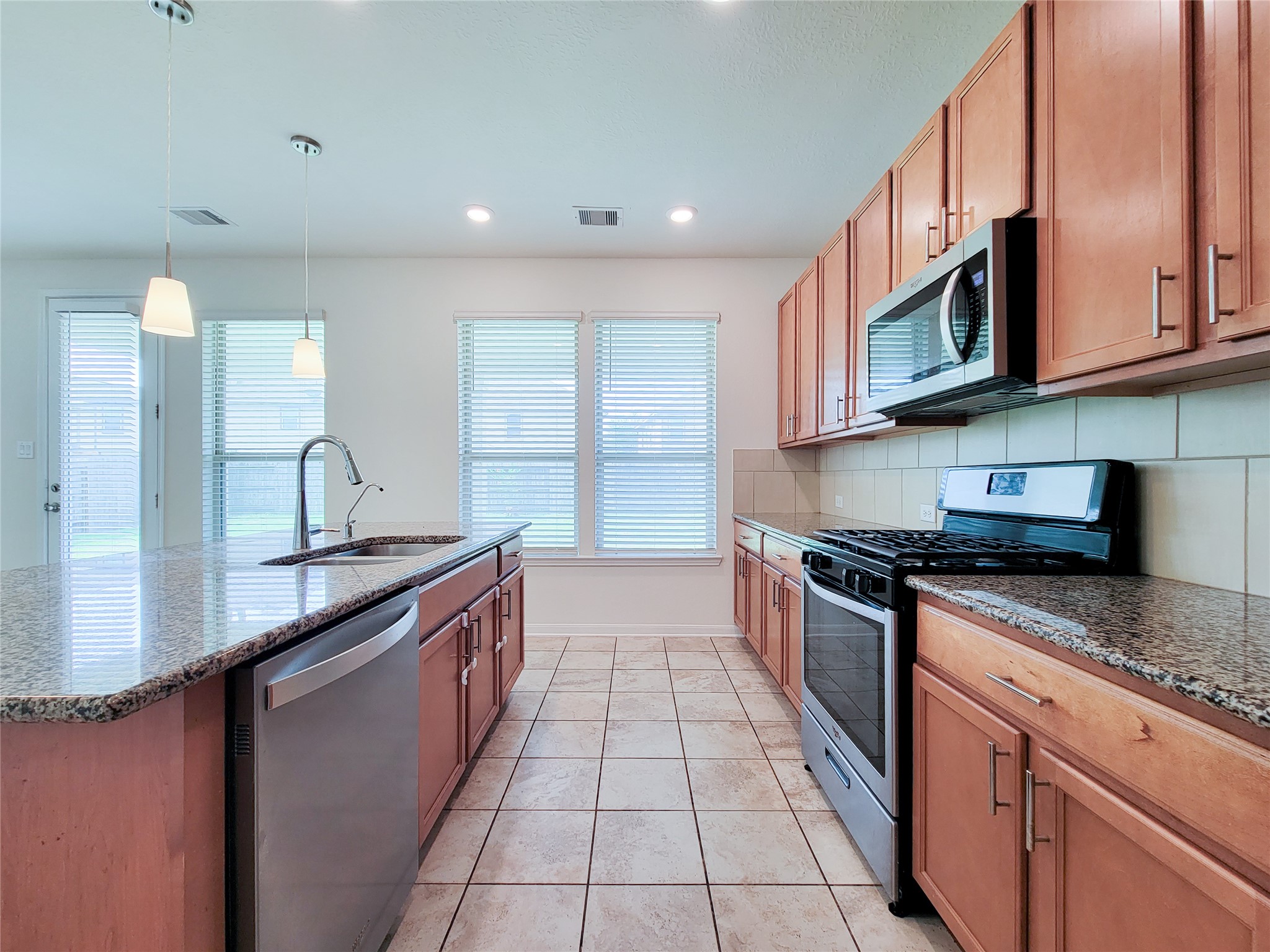 14108 Wedgewood Lakes Court Property Photo 18