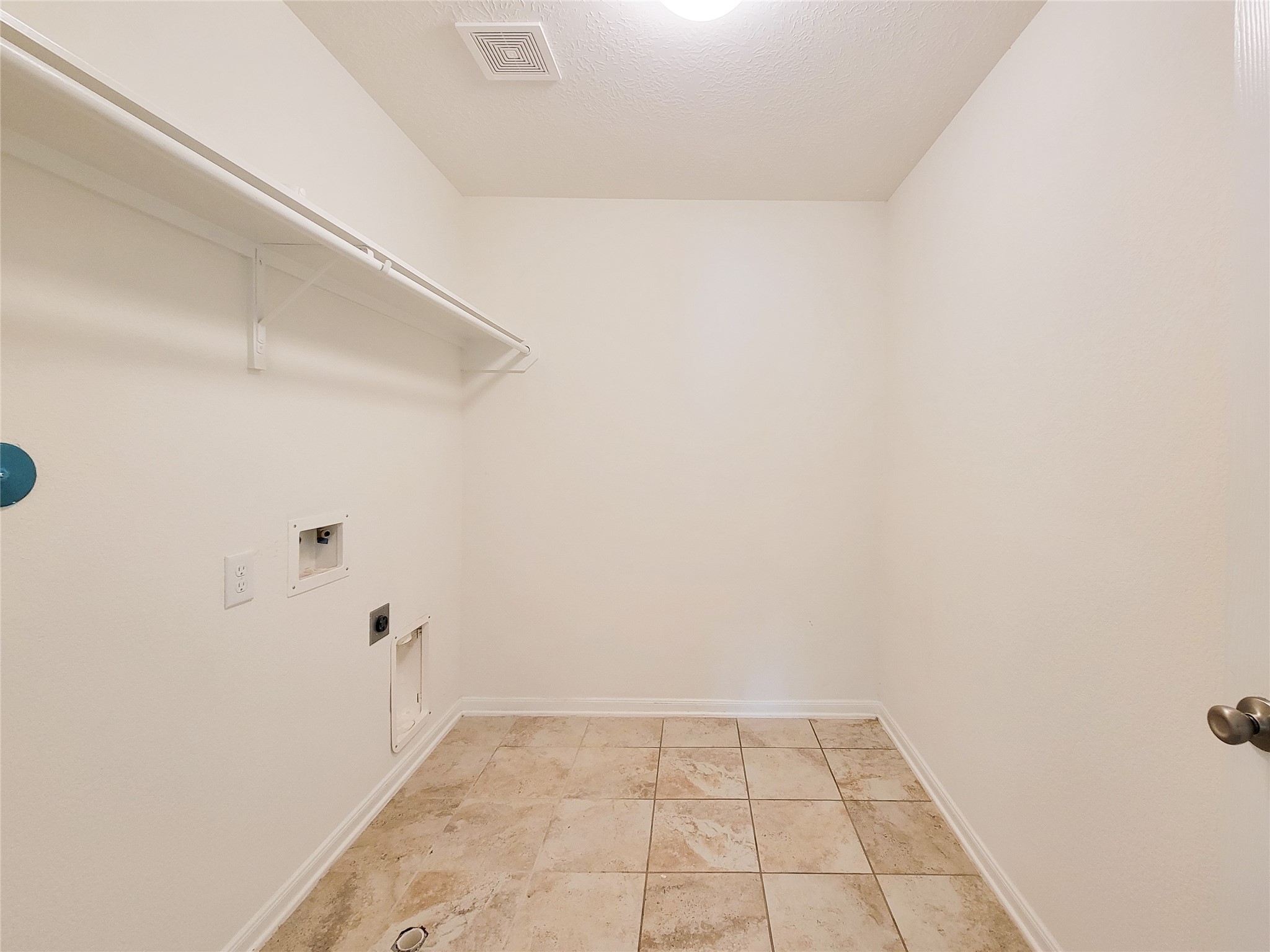 14108 Wedgewood Lakes Court Property Photo 24