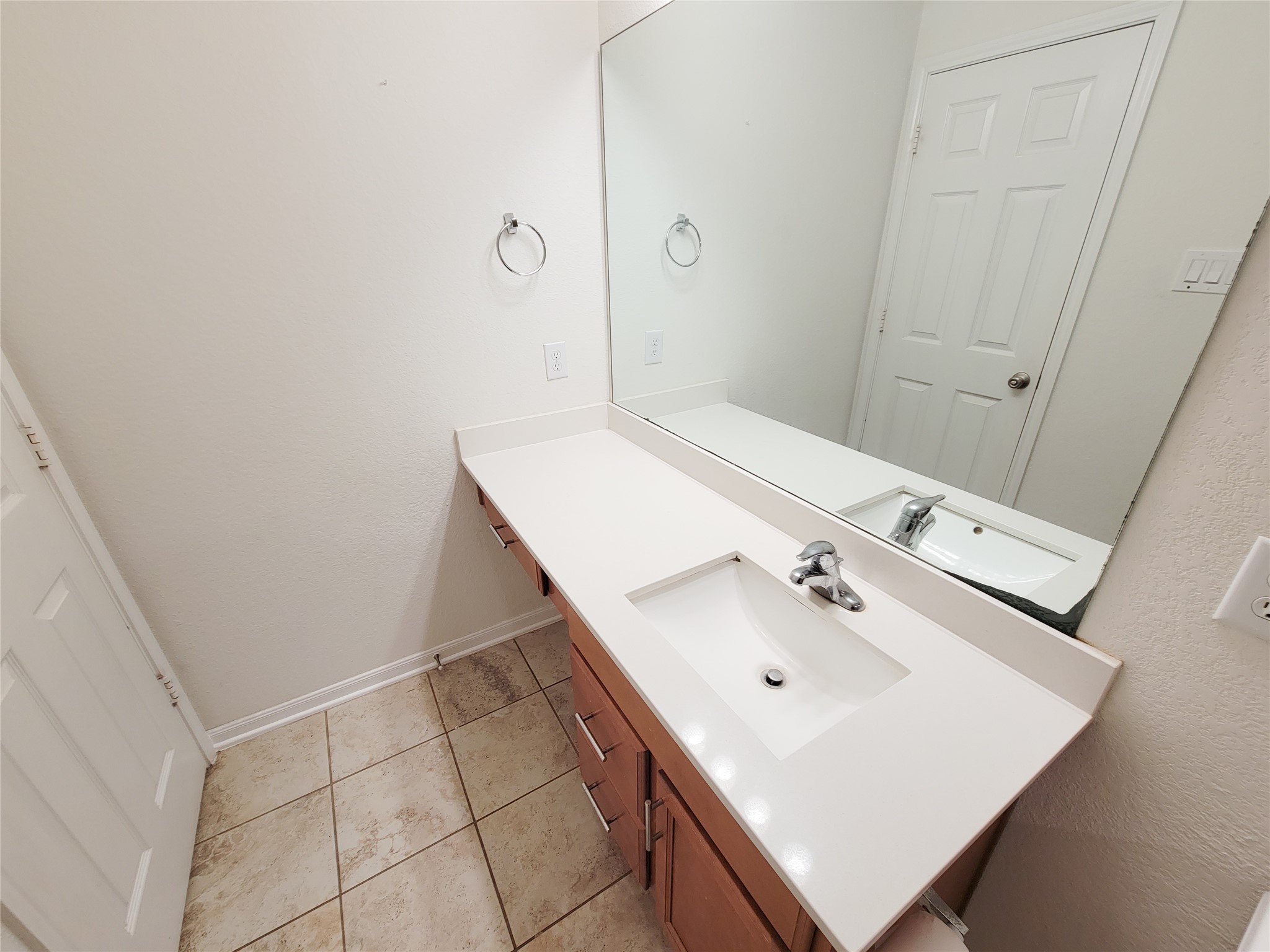 14108 Wedgewood Lakes Court Property Photo 33