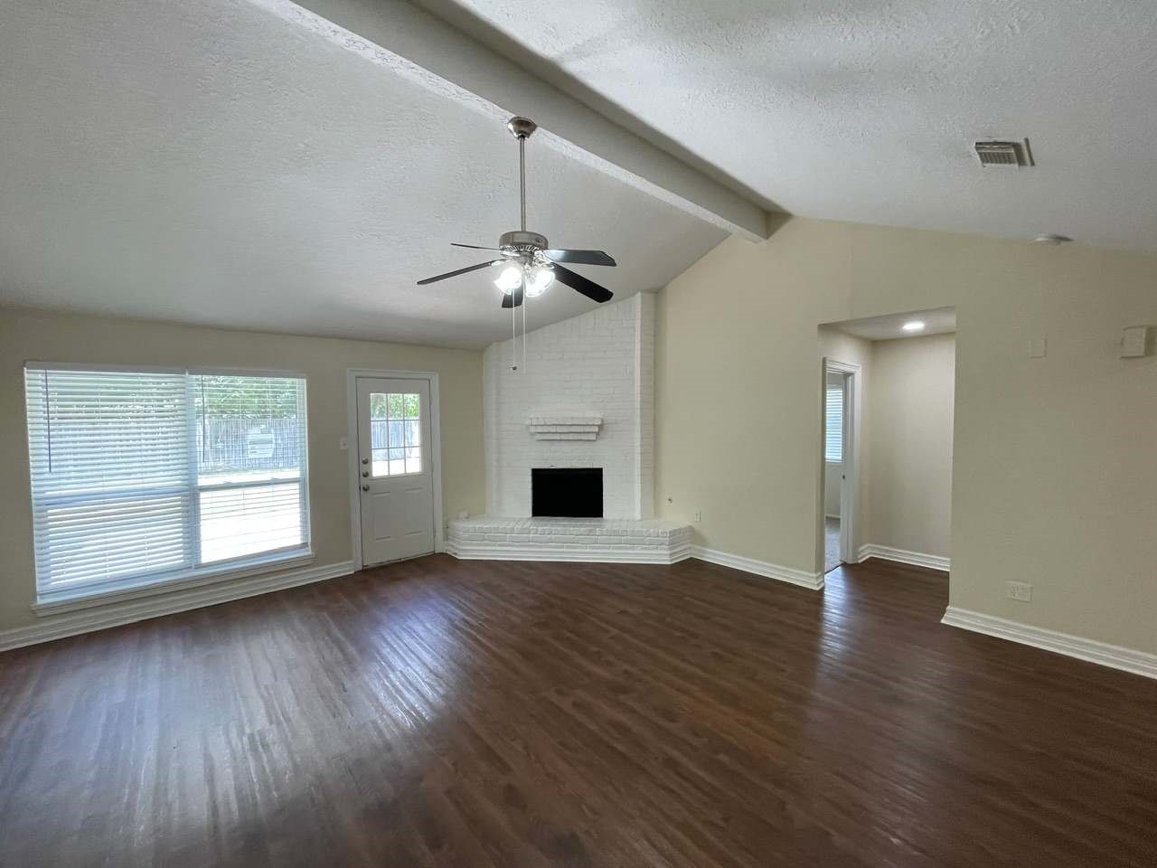 9422 Chartermoss Circle Property Photo 2