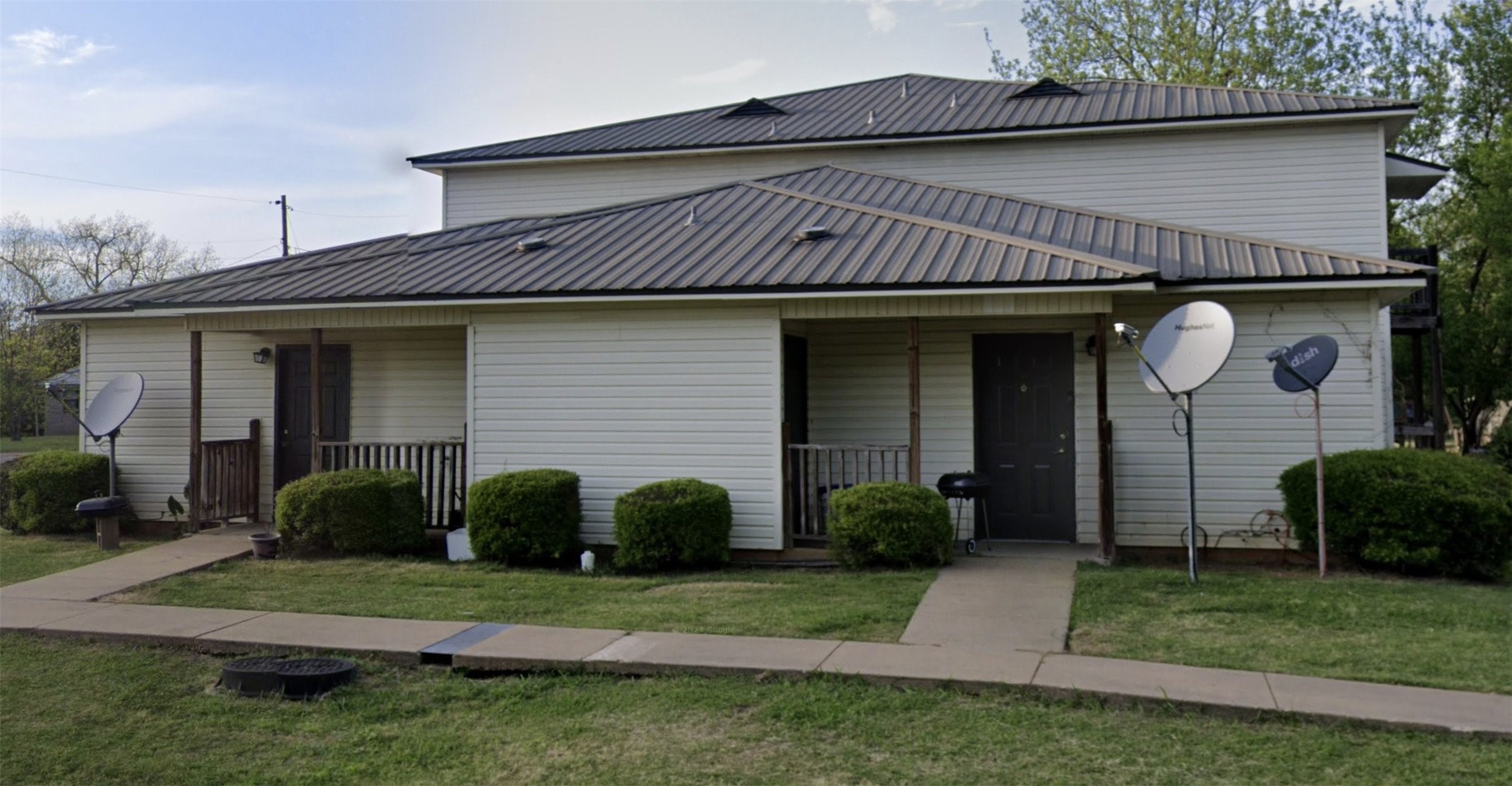 130 South St Property Photo 2