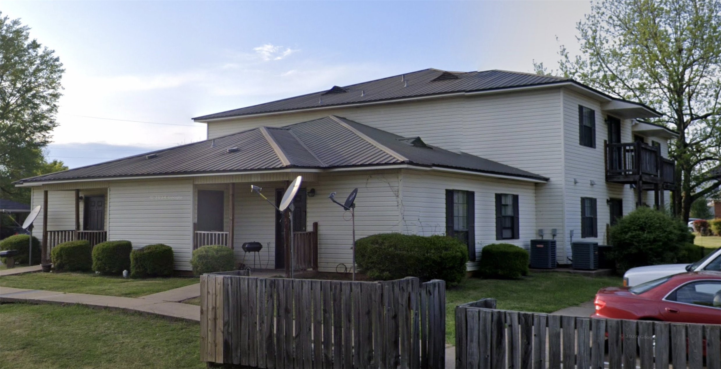 130 South St Property Photo 4