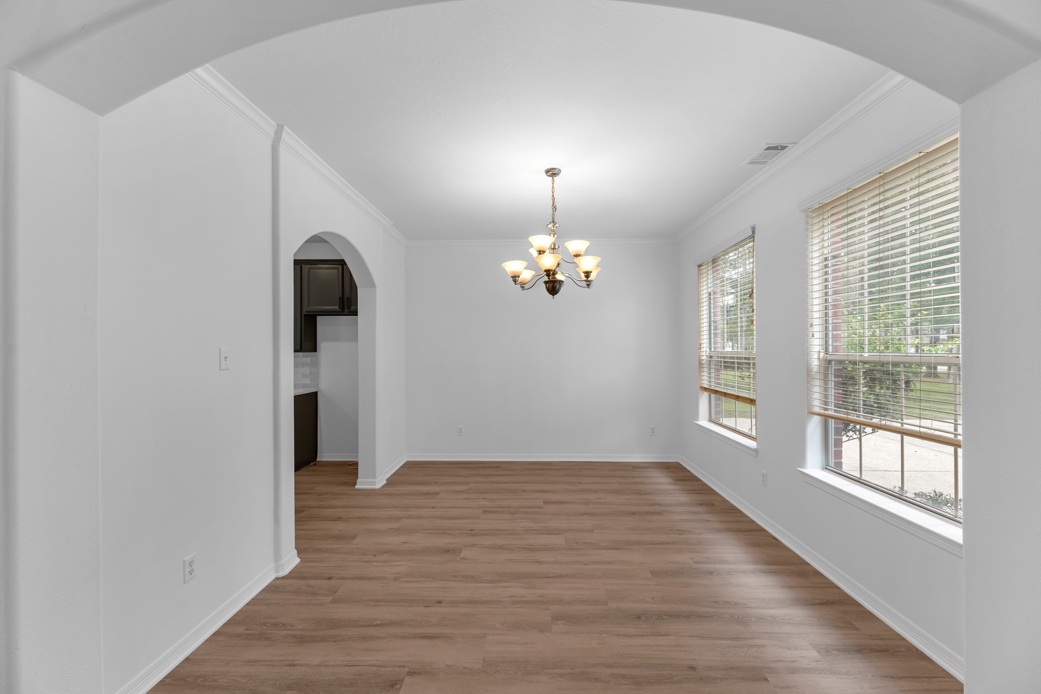 5918 Mahogany Way Property Photo 6