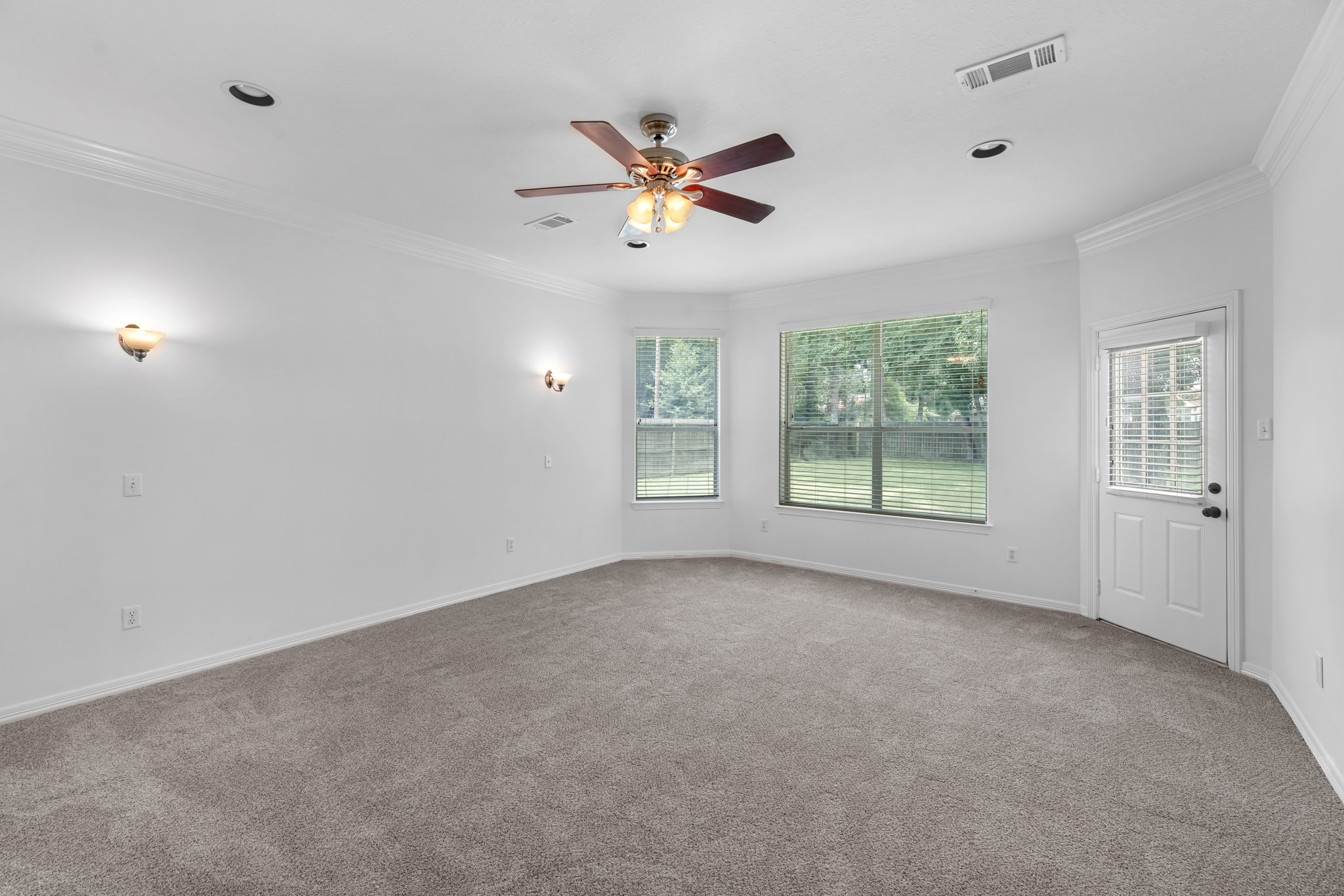 5918 Mahogany Way Property Photo 20