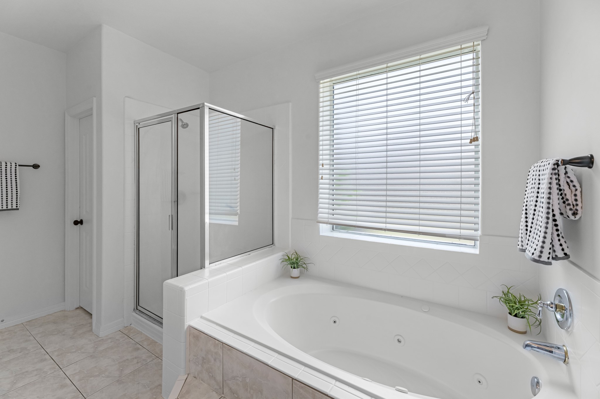 5918 Mahogany Way Property Photo 23