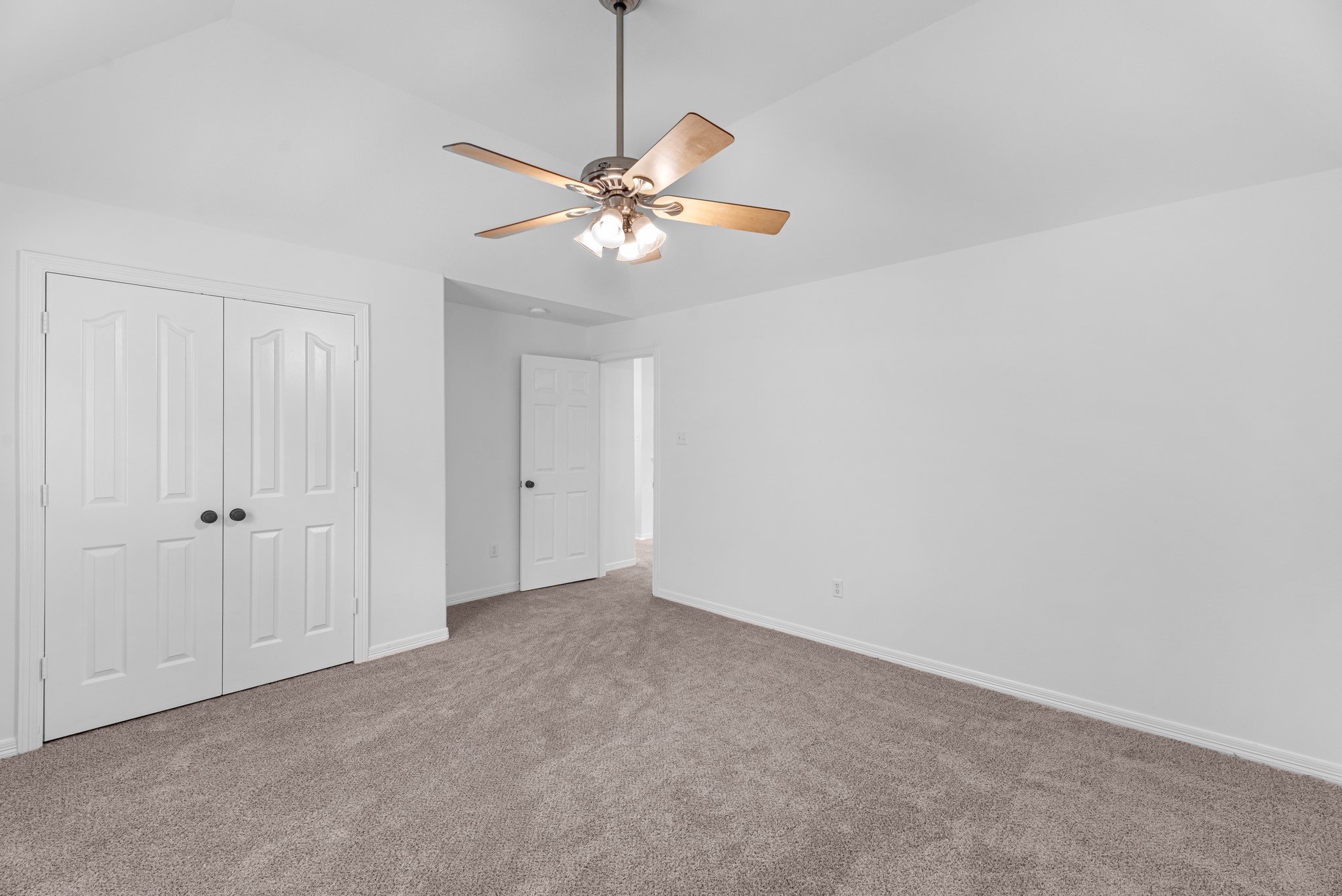 5918 Mahogany Way Property Photo 37