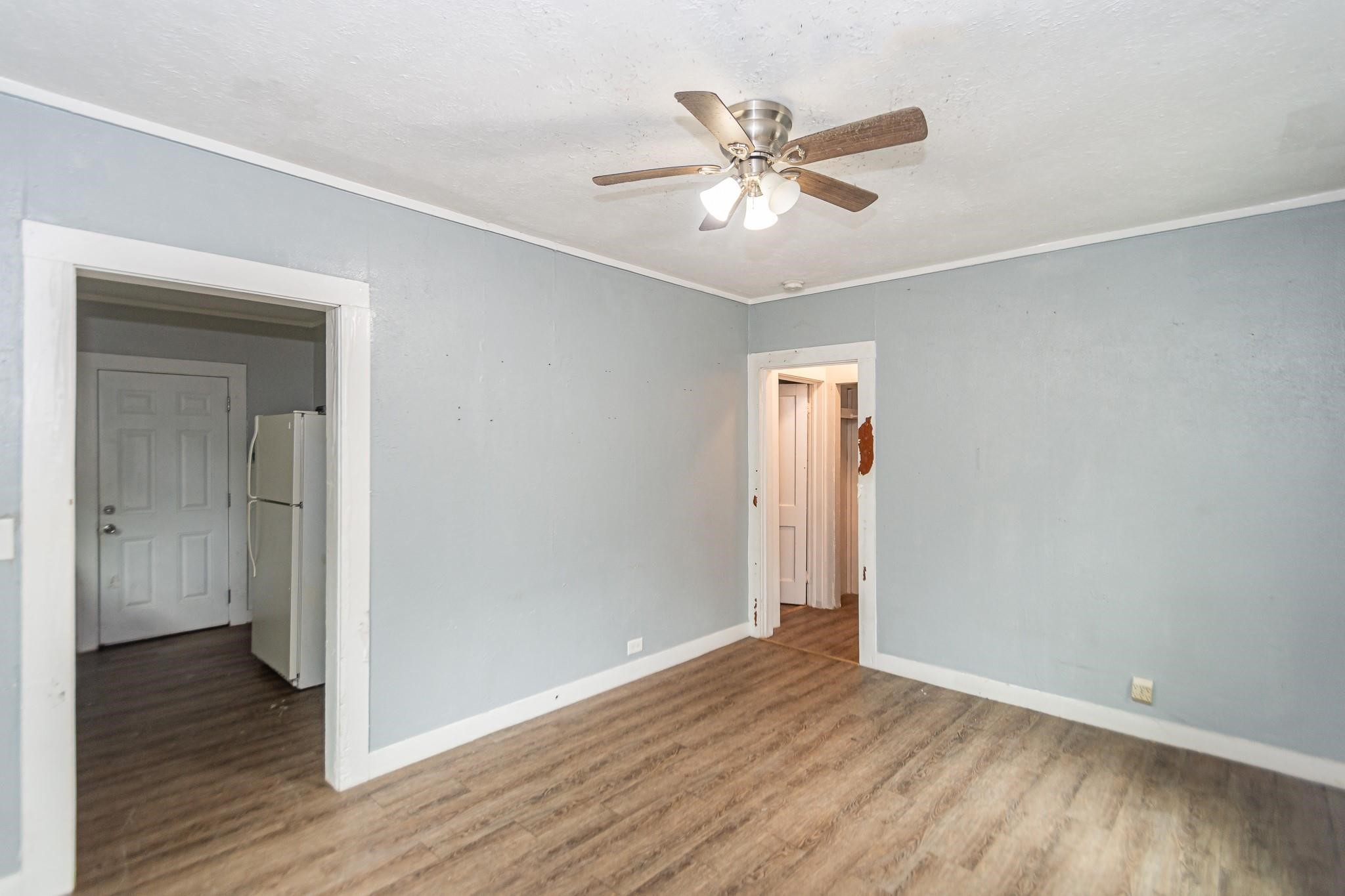 713 W Willis Street Property Photo 7