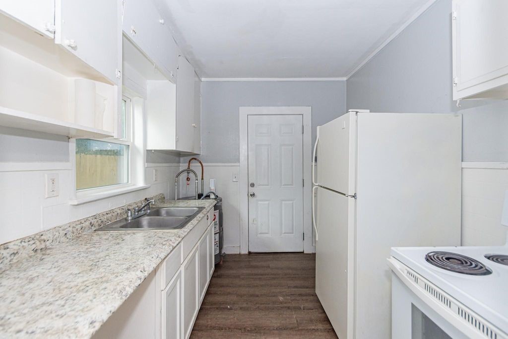 713 W Willis Street Property Photo 10