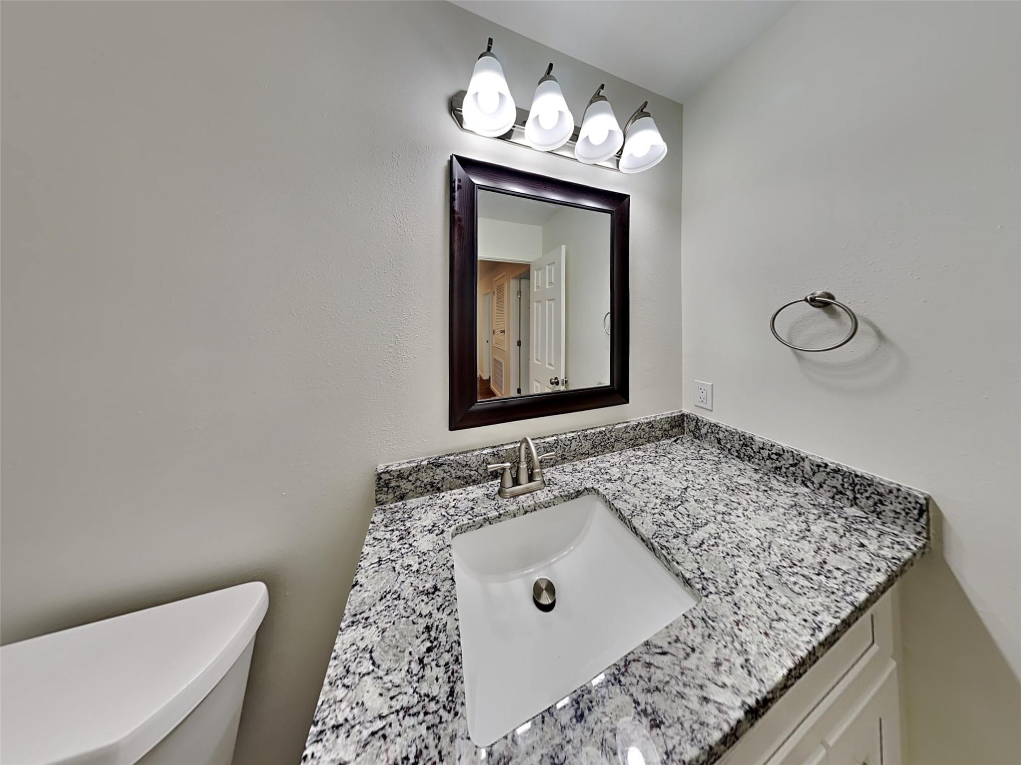 16778 Fallen Timbers Drive Property Photo 16