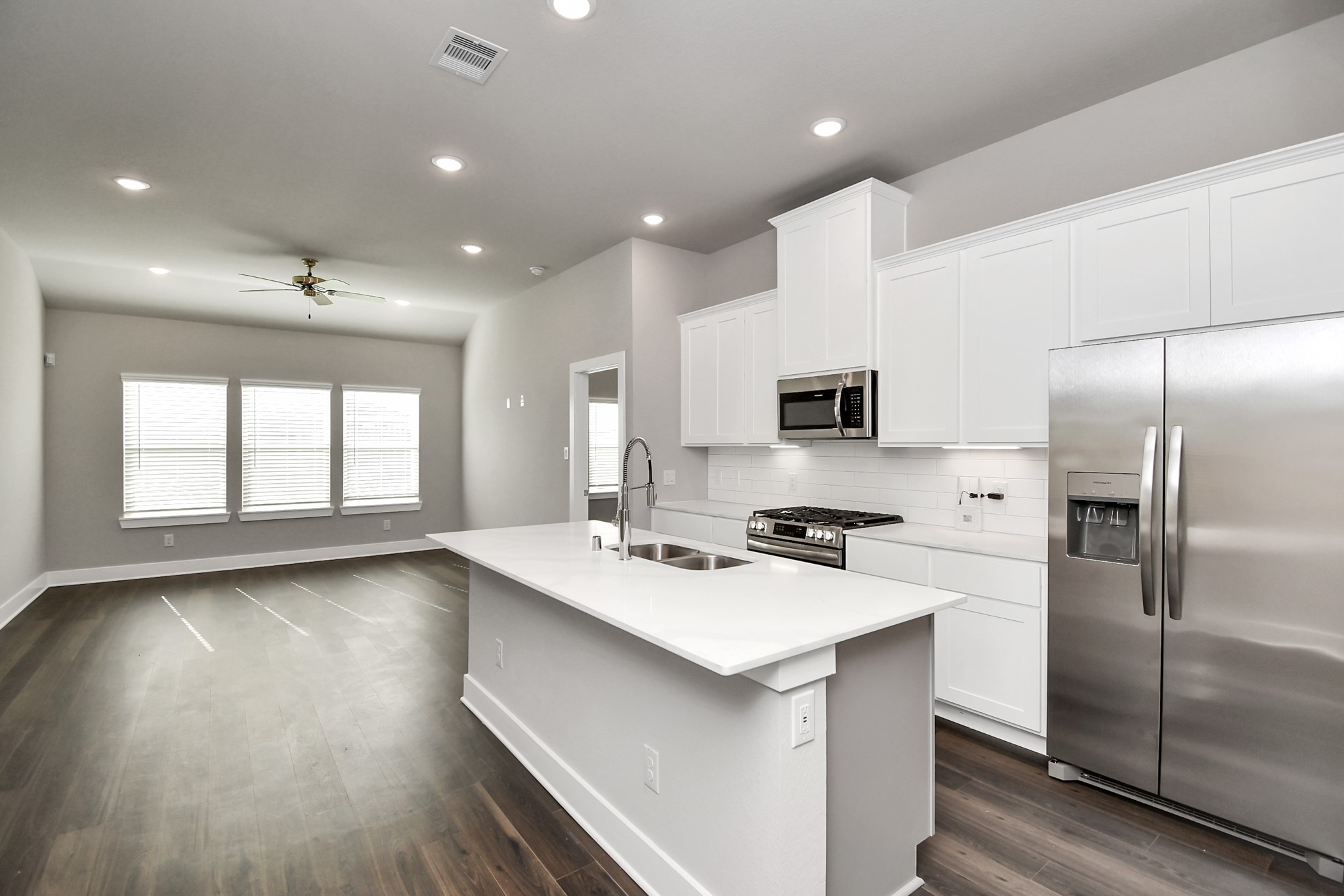 10522 Wildflower View Drive Property Photo 14