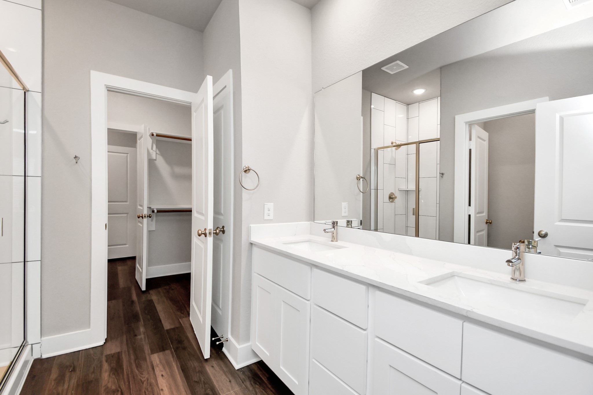 10522 Wildflower View Drive Property Photo 18