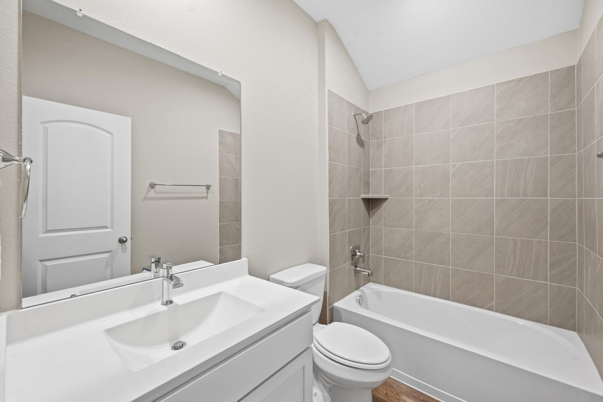 901 Brazos Trail Property Photo 4