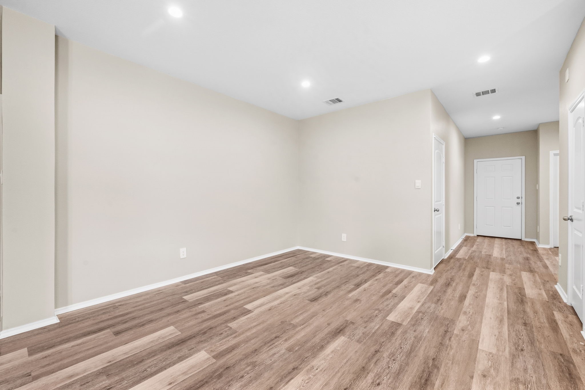 901 Brazos Trail Property Photo 6