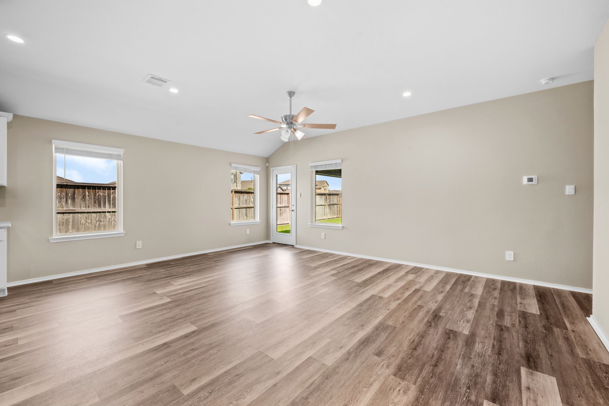 901 Brazos Trail Property Photo 11