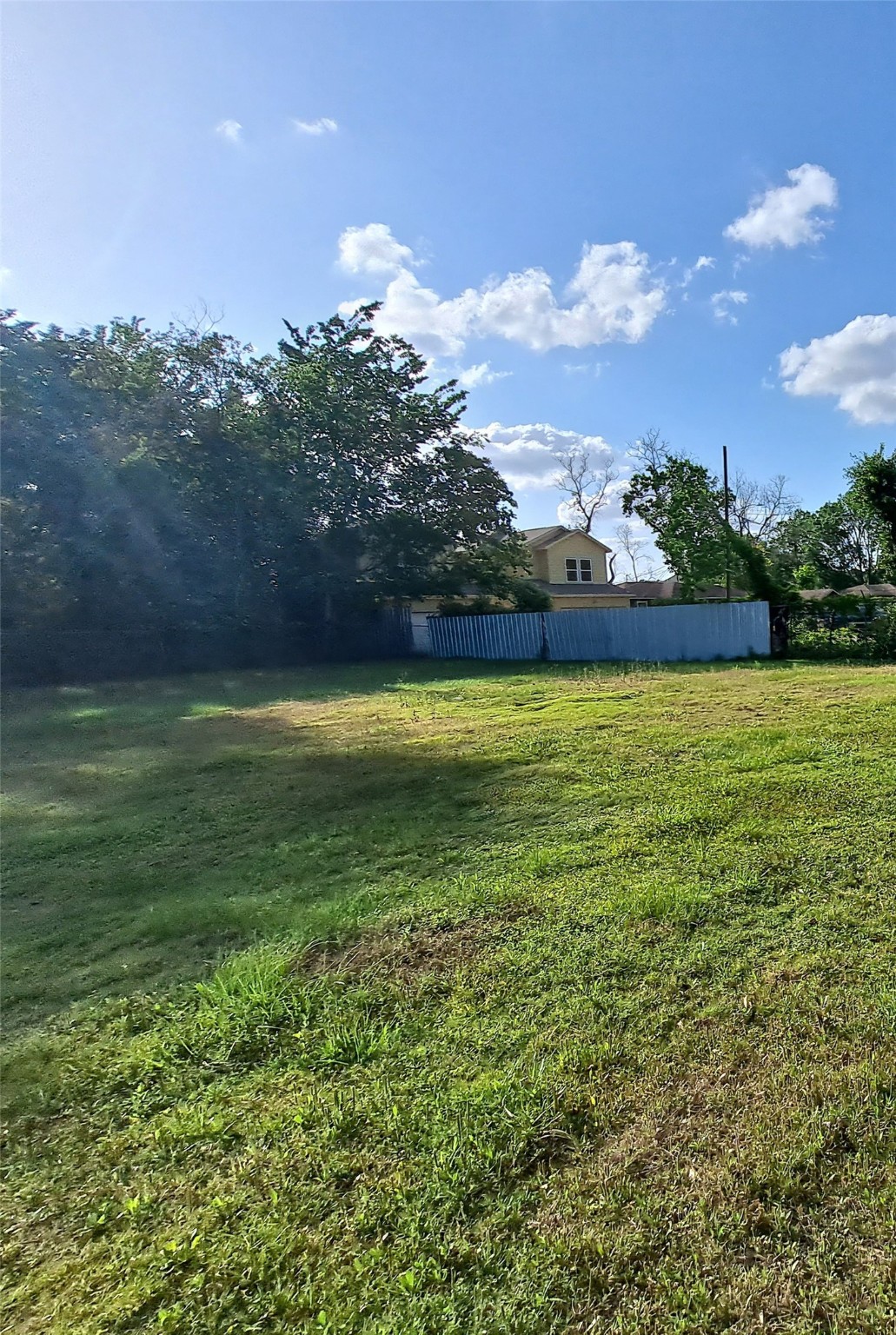 1728 Paul Quinn St Street Property Photo
