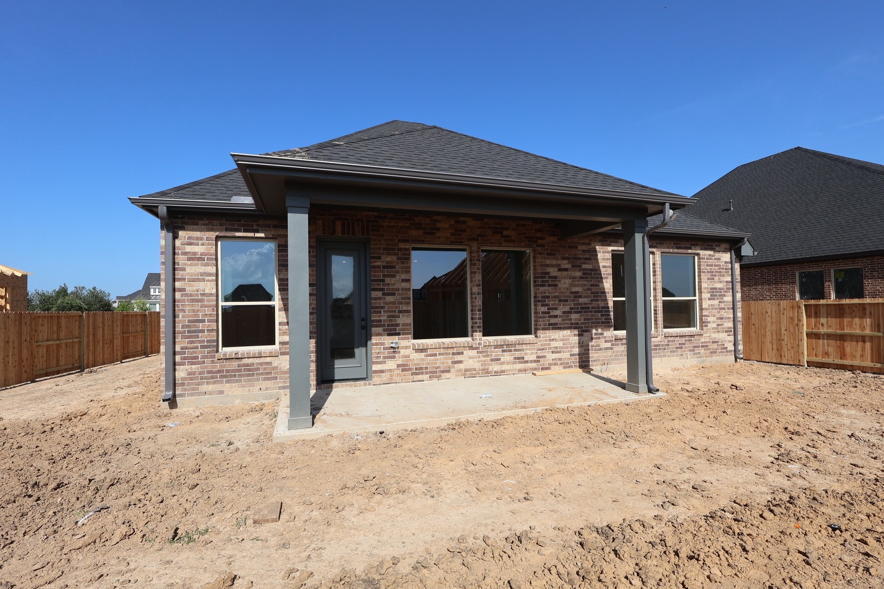 4725 Shelby Shore Drive Property Photo 3