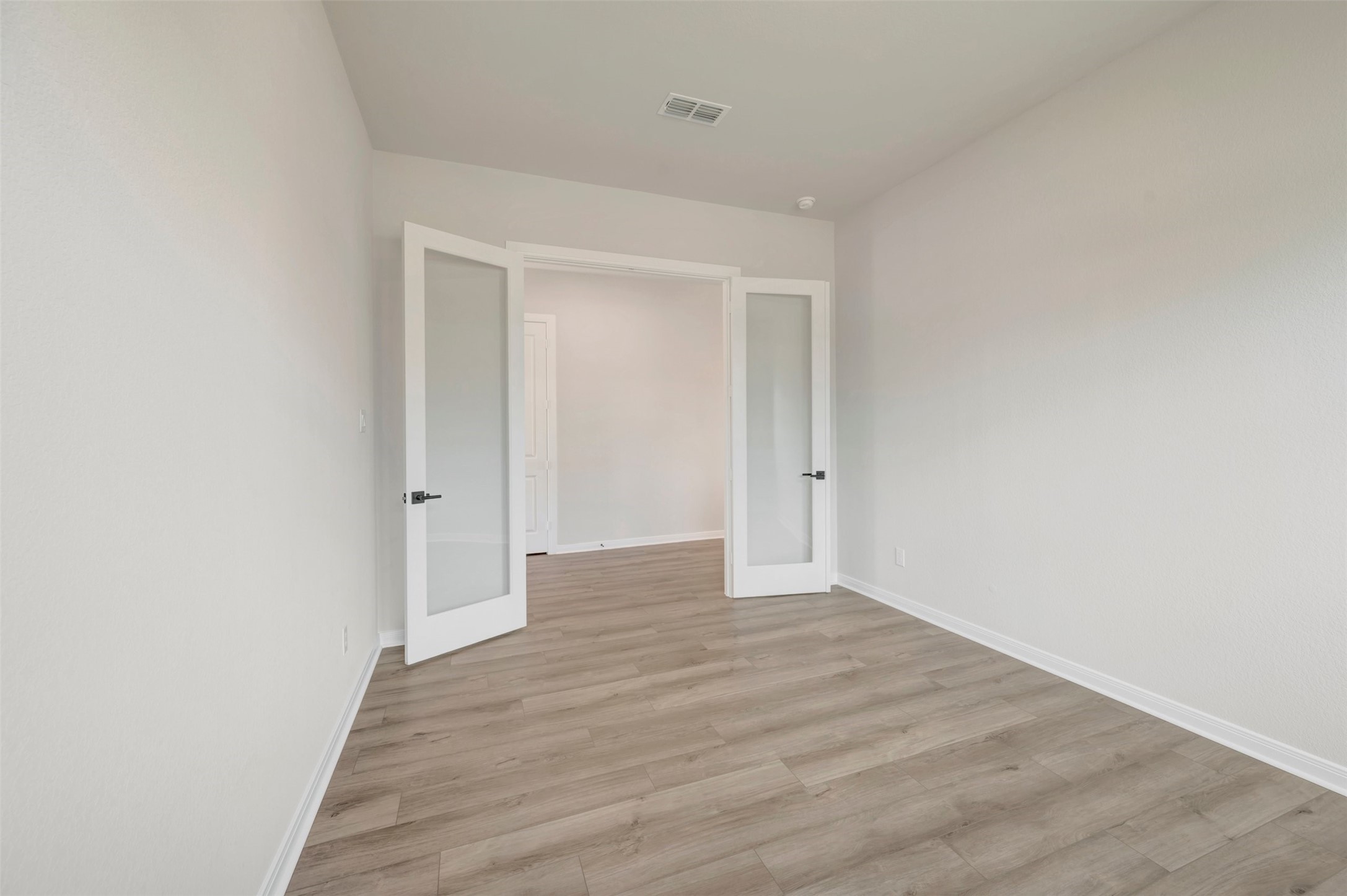 4725 Shelby Shore Drive Property Photo 20
