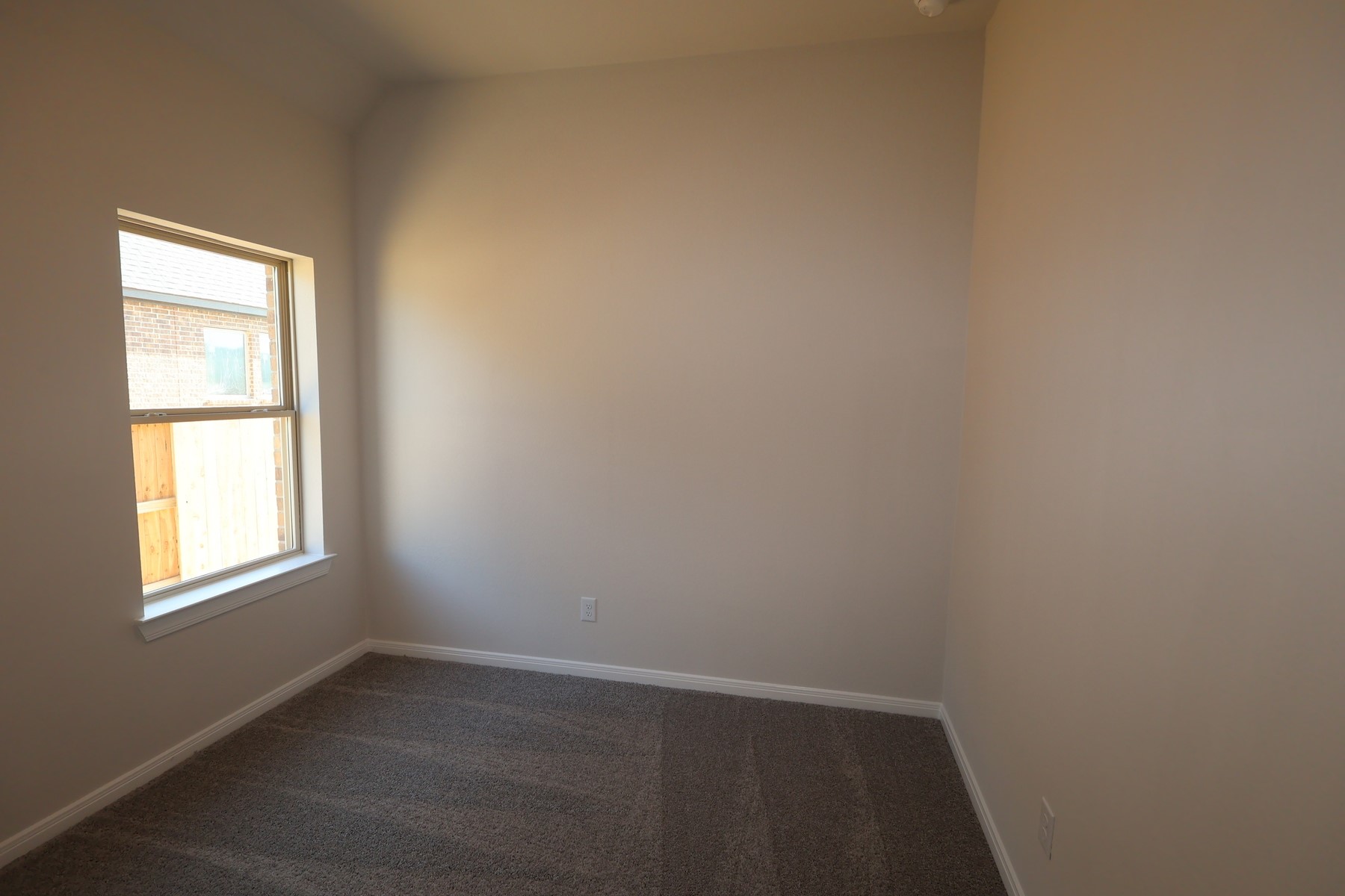 4725 Shelby Shore Drive Property Photo 24