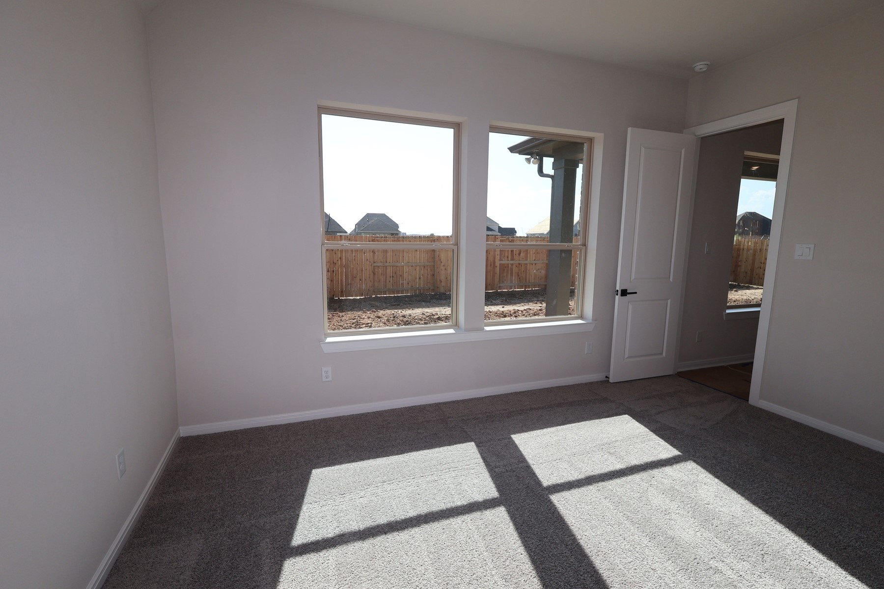 4725 Shelby Shore Drive Property Photo 26