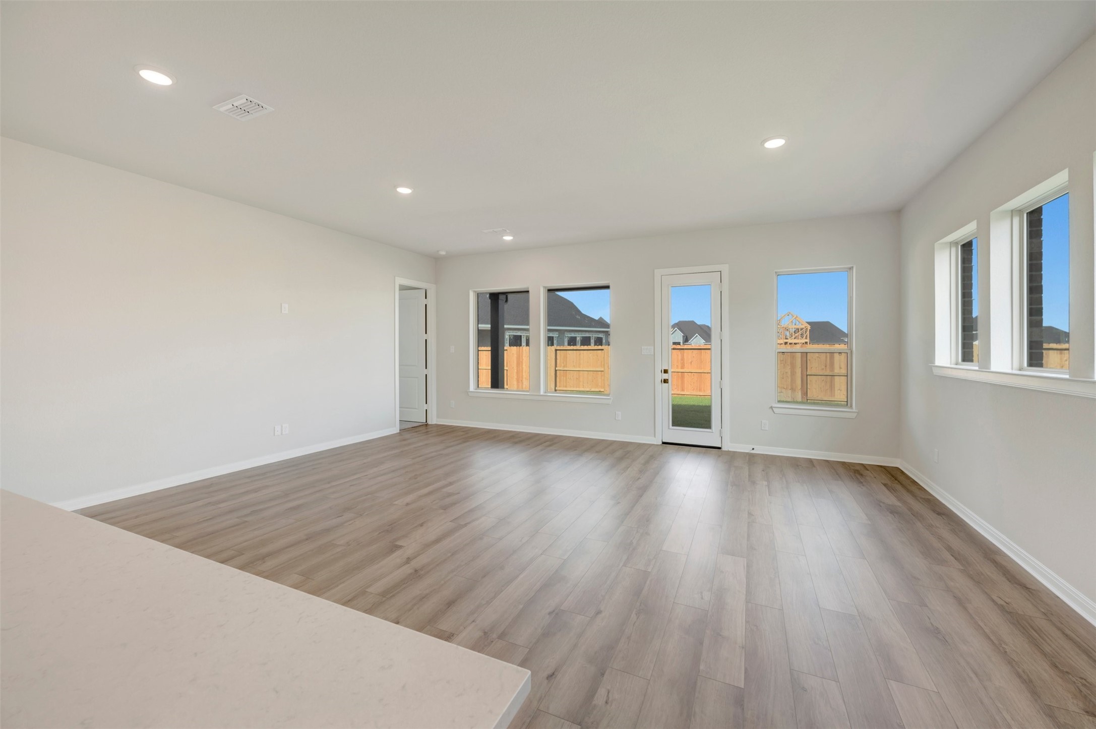 4725 Shelby Shore Drive Property Photo 29