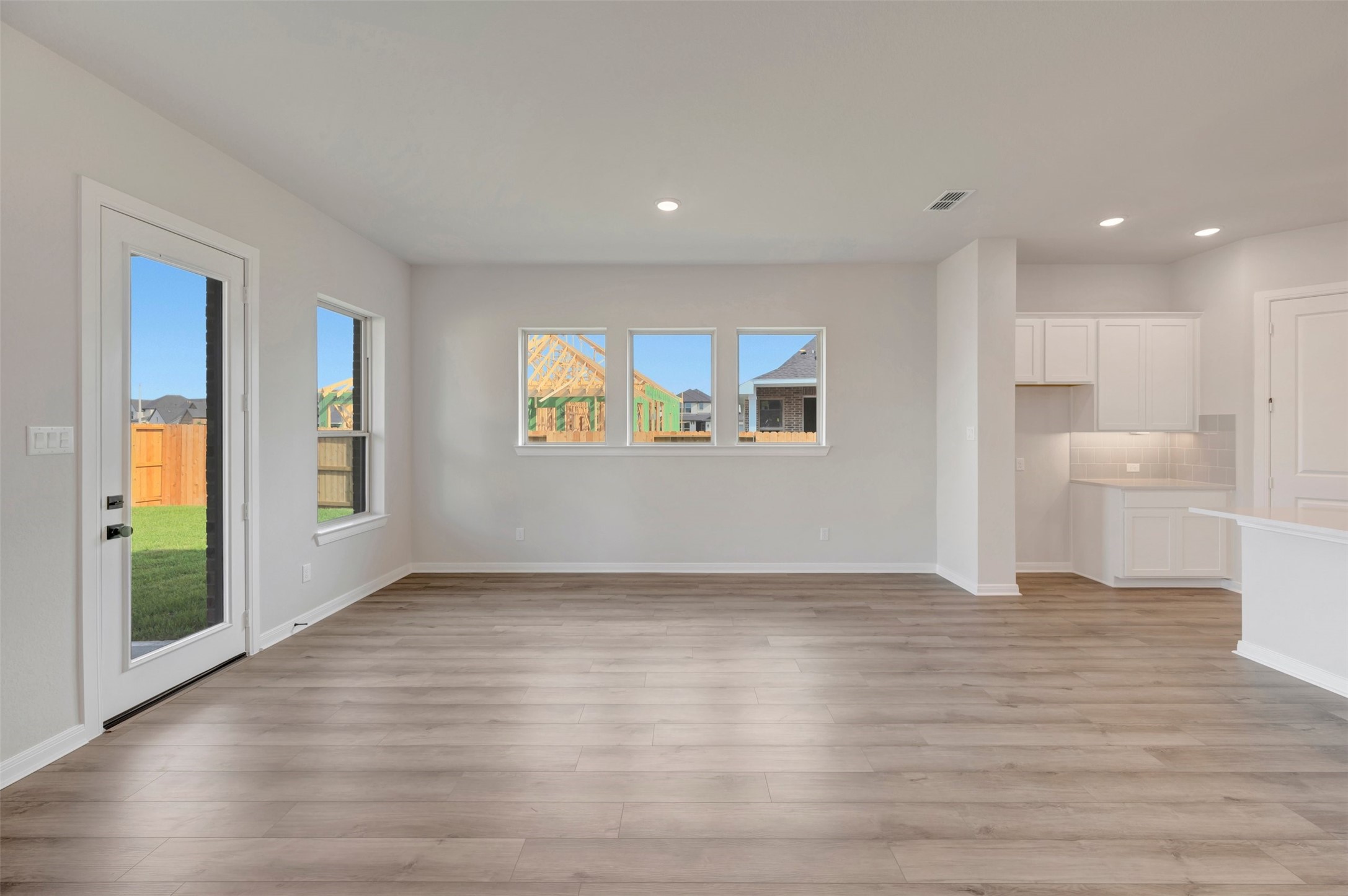 4725 Shelby Shore Drive Property Photo 30