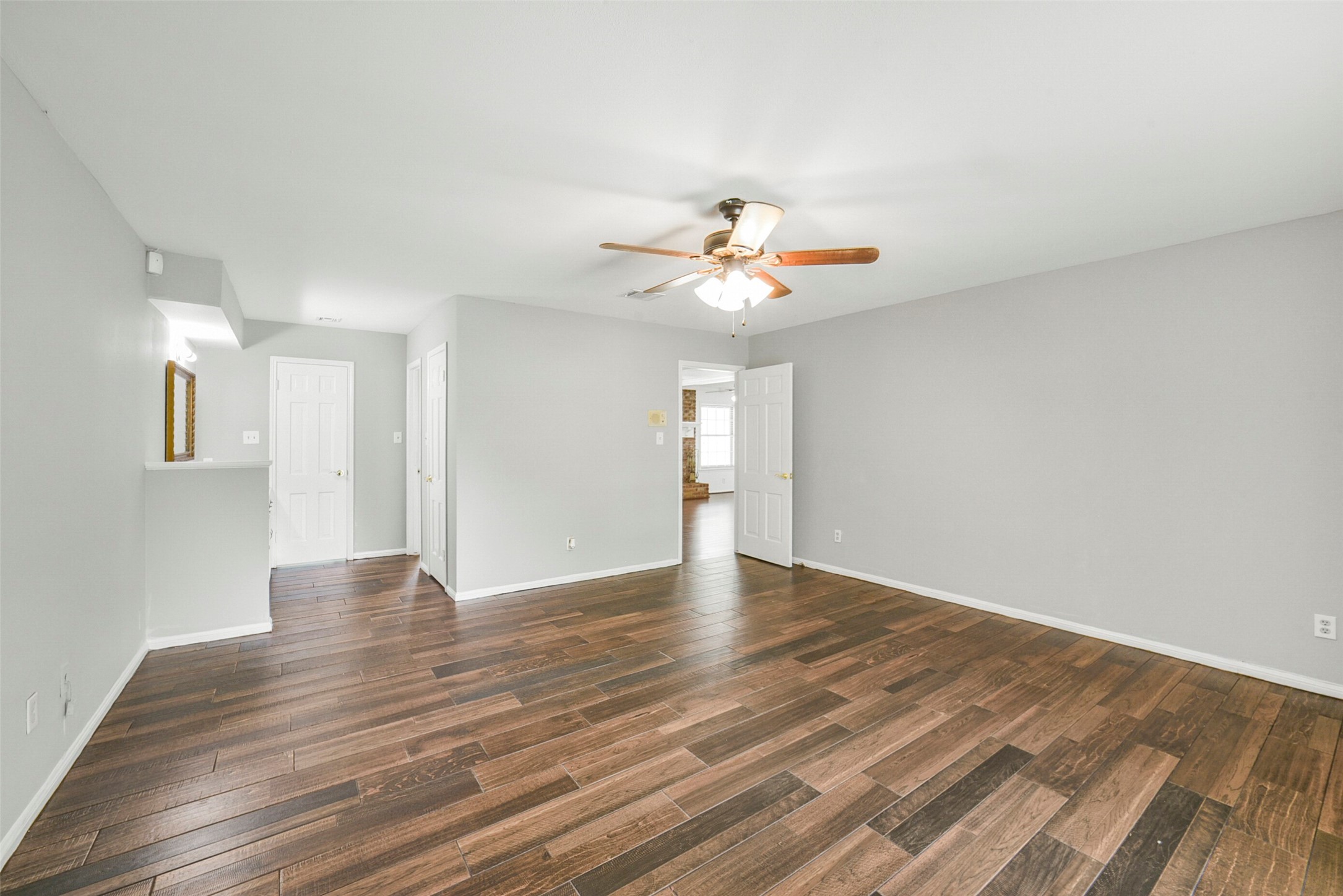 1423 Ash Meadow Drive Property Photo 8