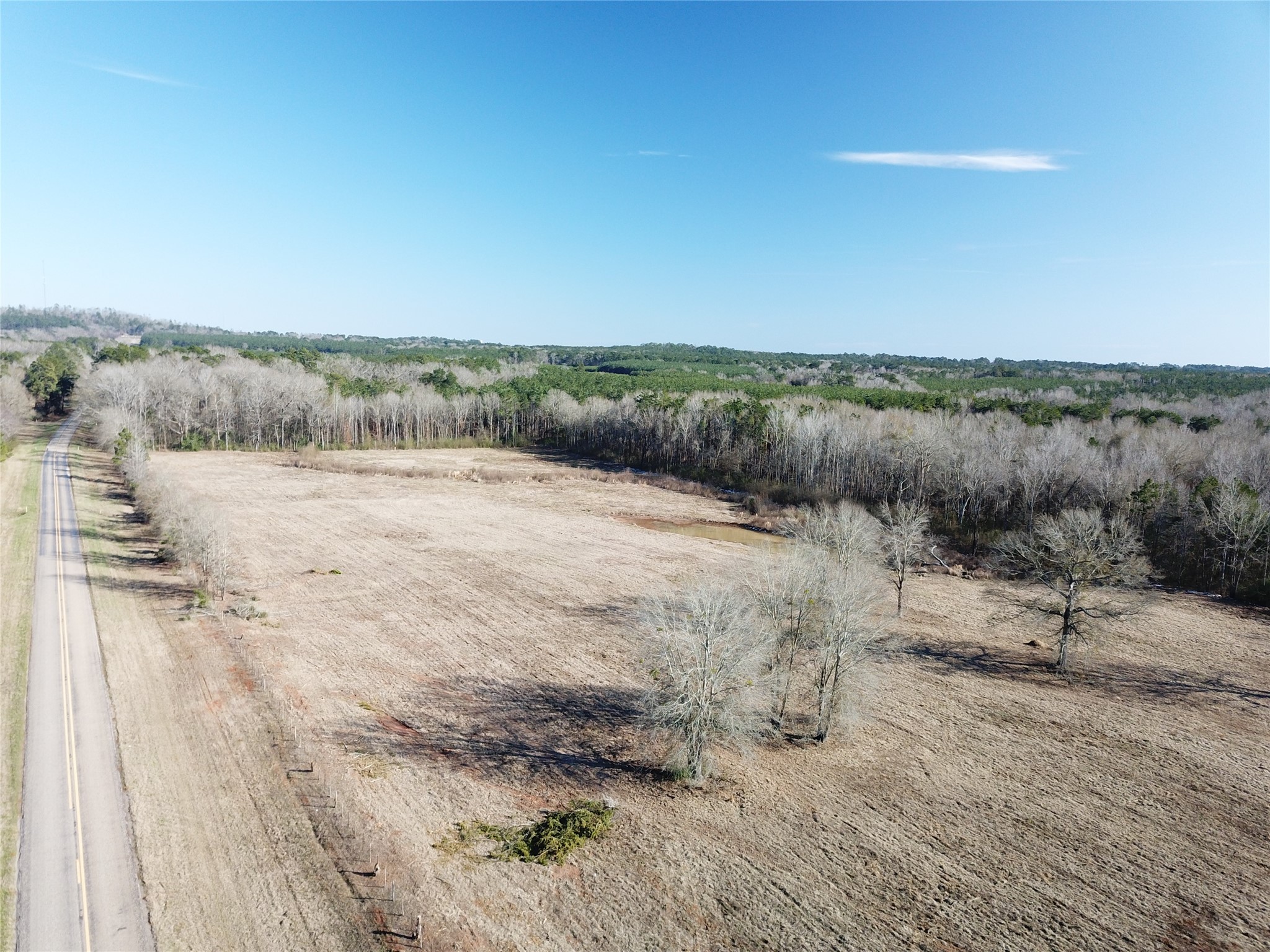 0 Fm-2496 Property Photo 2