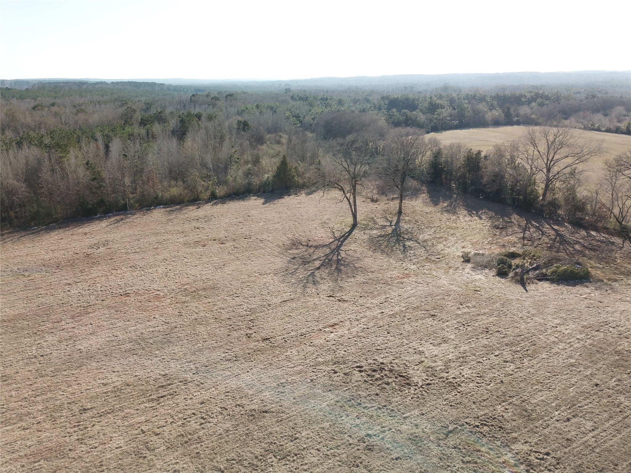 0 Fm-2496 Property Photo 3