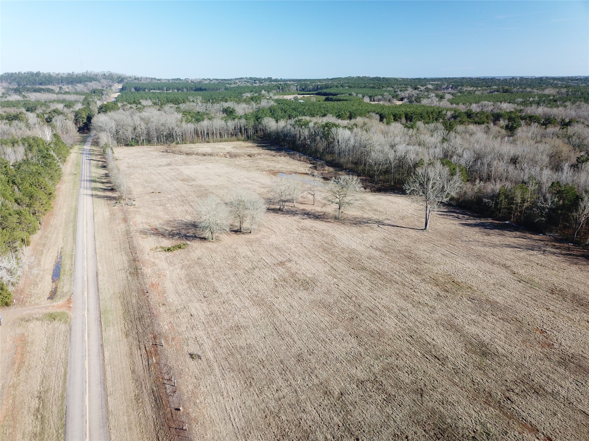 0 Fm-2496 Property Photo 9