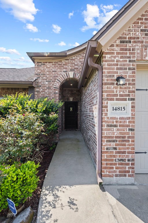 14815 Michelle Lane Property Photo 4